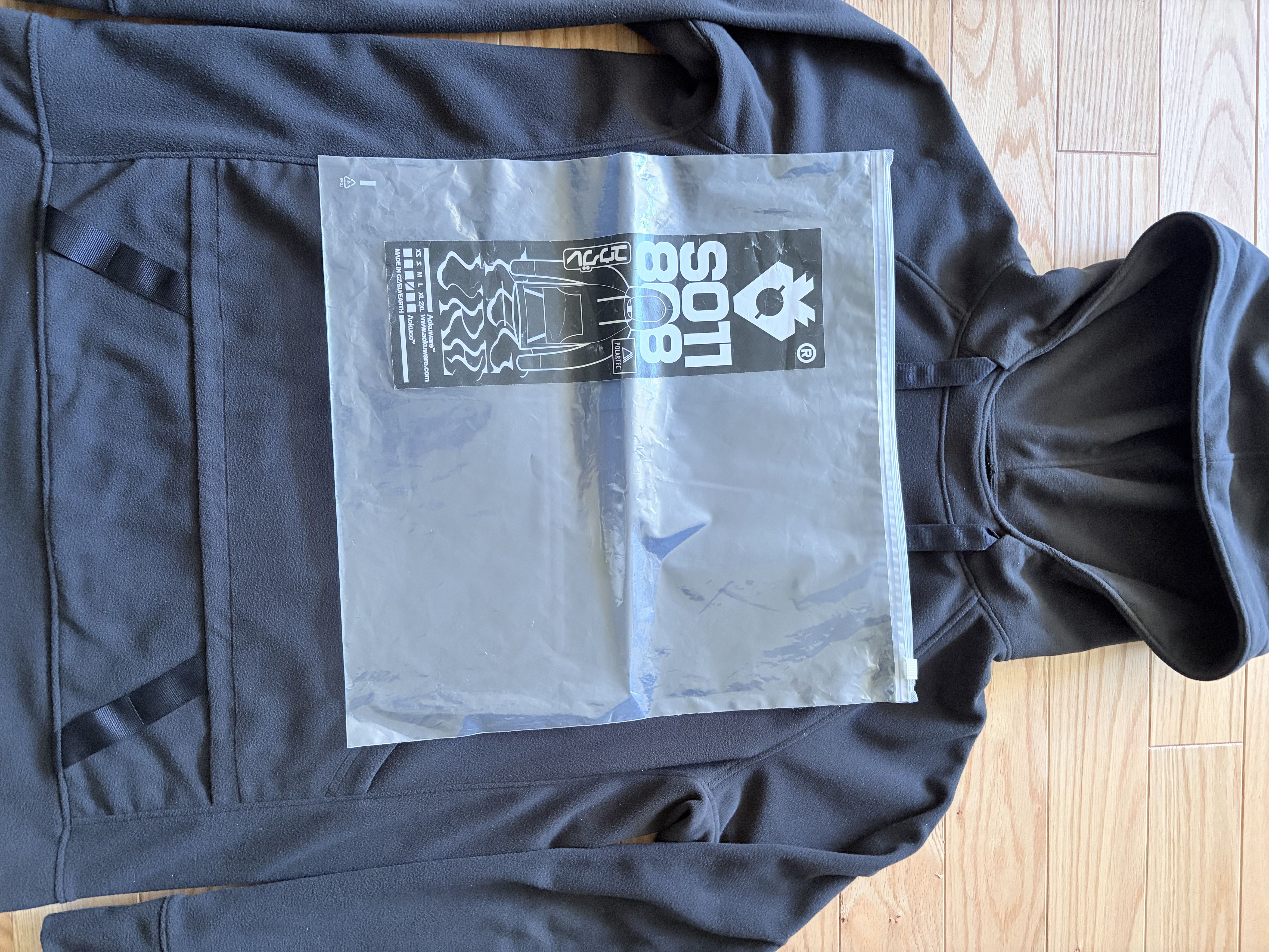 AOKU ΛOKU YUGU̶RE HOODIE Size US L / EU 52-54 / 3 - 9 Thumbnail