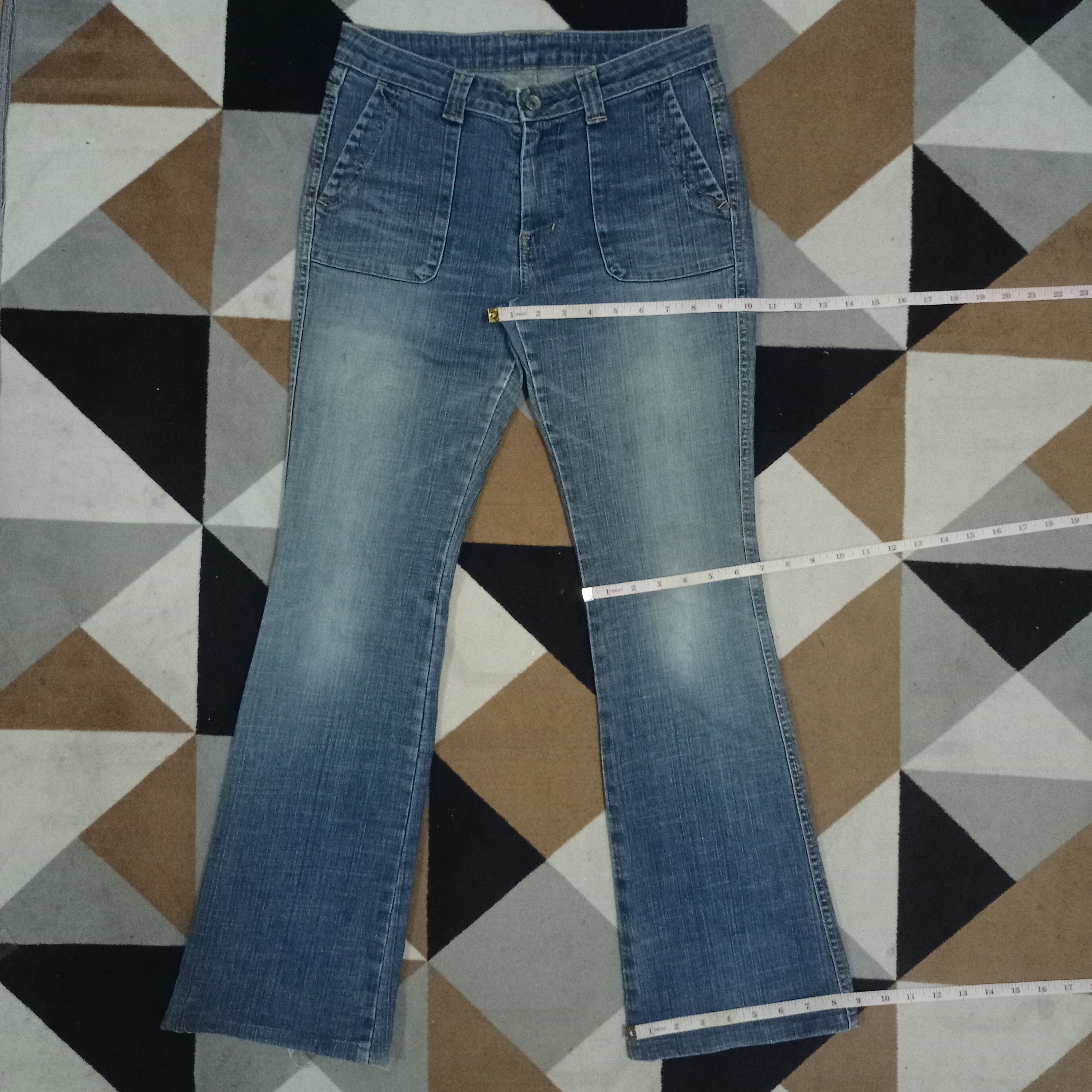 Japanese Brand Vintage Japanese Blue Way Blue Wash Flare Jeans Size 28" / US 6 / IT 42 - 10 Thumbnail