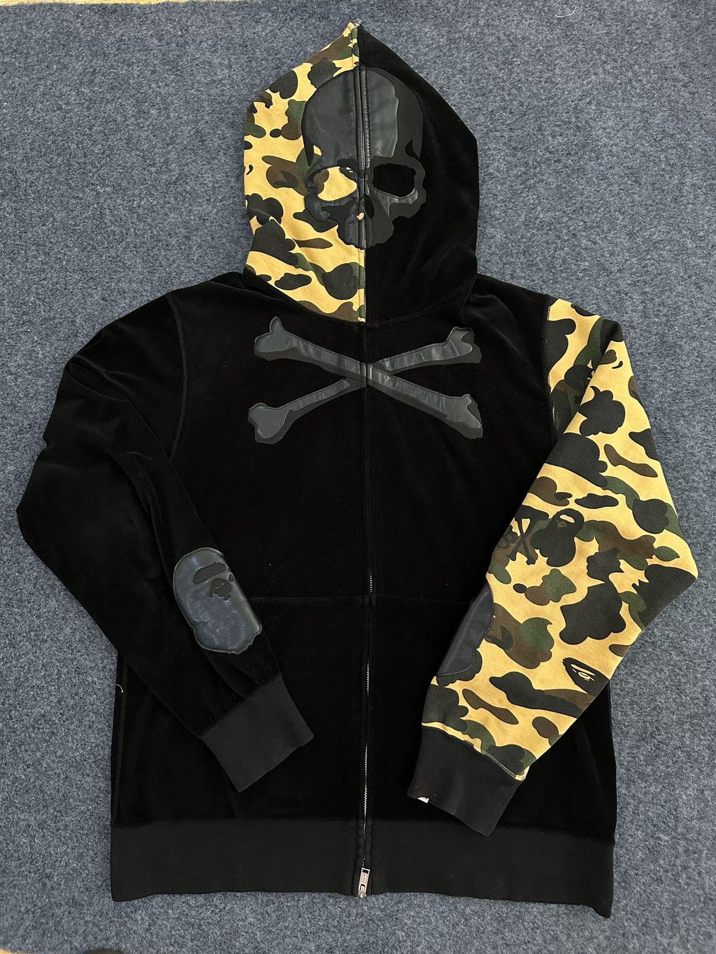 Bape × Mastermind Japan Bape J Multi Shark Sweatshirt Pullover Size US XXL / EU 58 / 5 - 1 Thumbnail