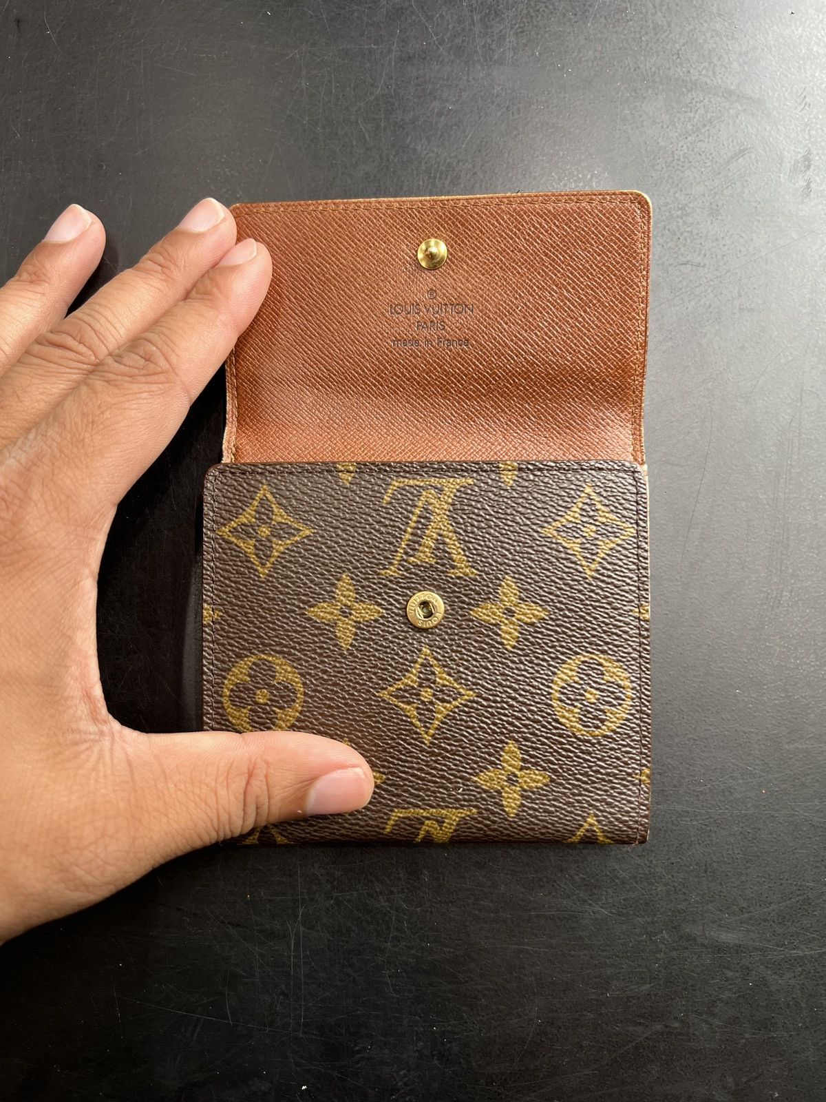 Louis Vuitton × Vintage Louis Vuitton Leather Monogram Button Wallet Size ONE SIZE - 9 Thumbnail