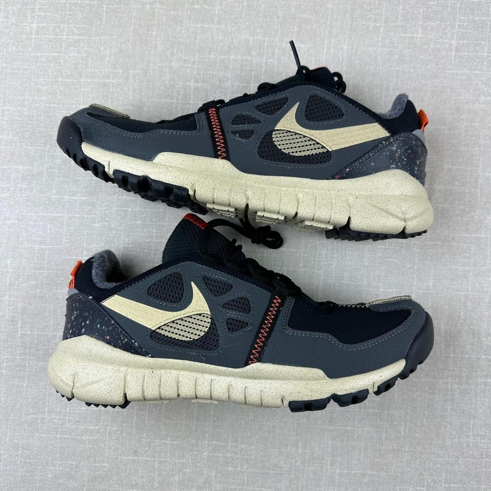 Nike Nike Free Terra Vista “Black Canvas" Men 10 Size US 10 / EU 43 - 2 Thumbnail
