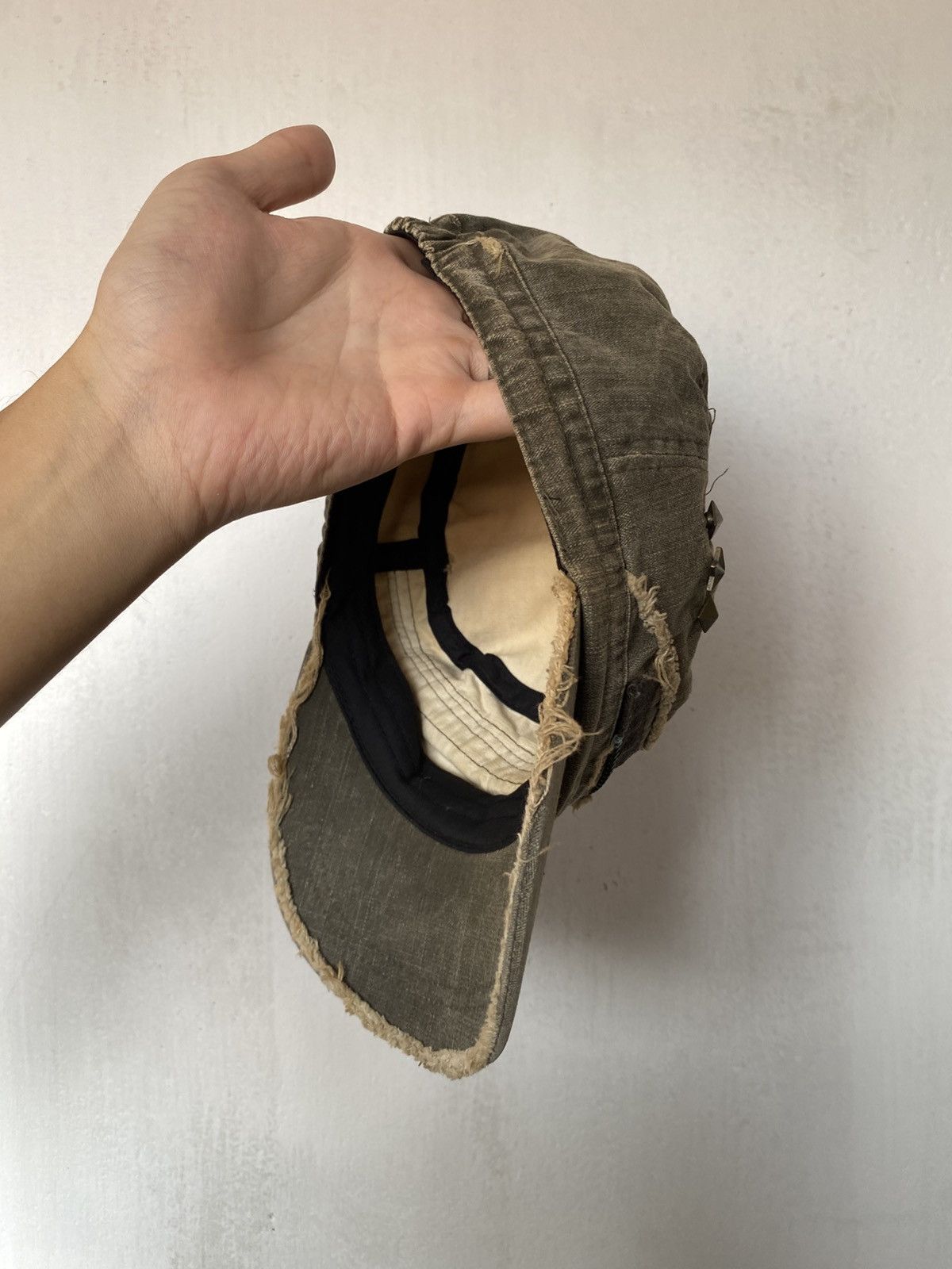 If Six Was Nine × Japanese Brand × Le Grande Bleu (L.G.B.) Cadet Distressed Zipper Goth Hat Size ONE SIZE - 7 Thumbnail
