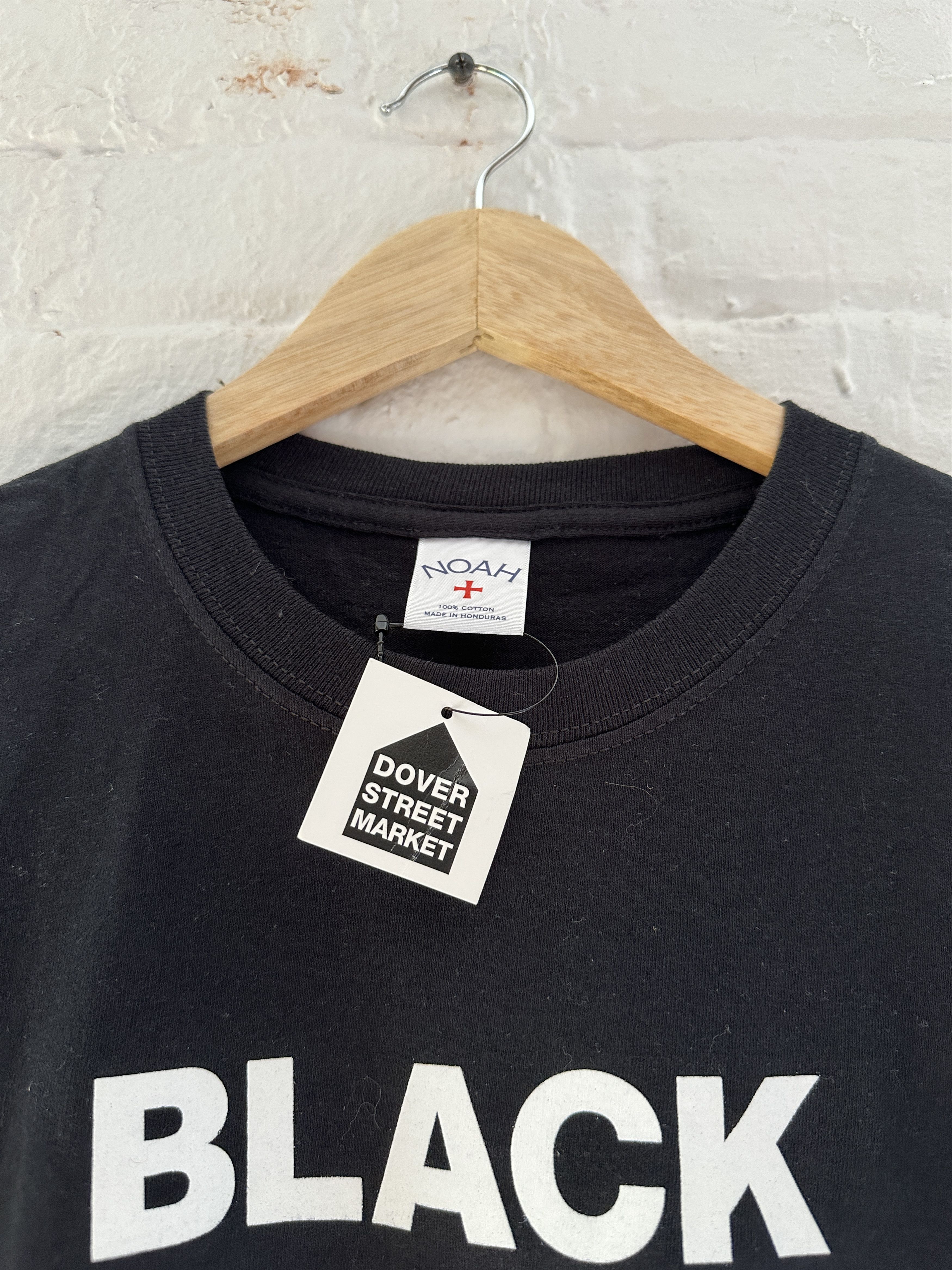 Dover Street Market × Noah Noah Black is Beautiful Tee Size US M / EU 48-50 / 2 - 2 Thumbnail
