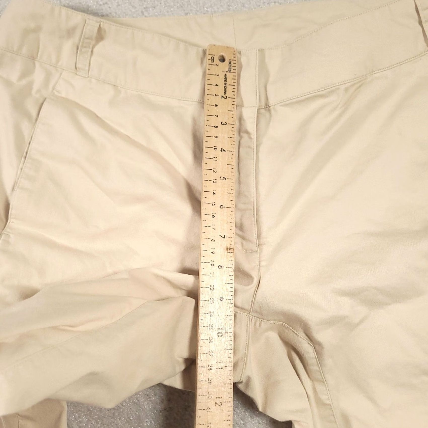 Adidas Adidas Capri Pants Womens 14 Khaki Beige Cargo Zip Pocket Embroidered Logo Sport Pants Capris 14 Beige Womens Size 36" / US 14 / IT 50 - 7 Thumbnail