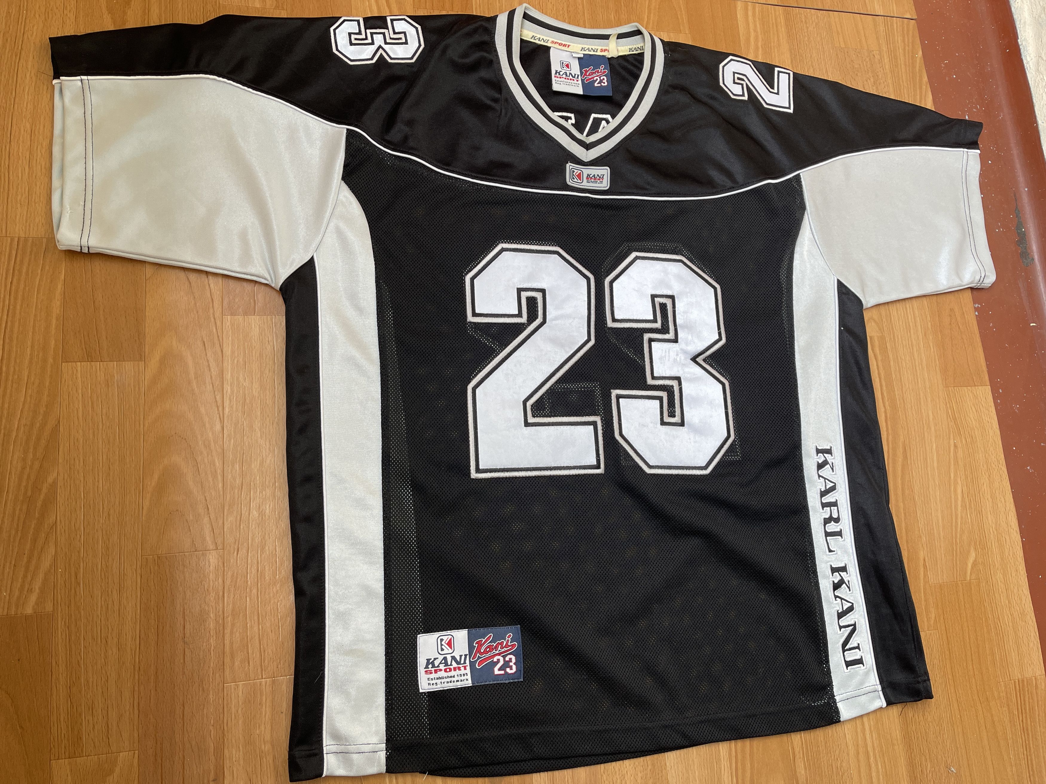 Karl Kani KARL KANI jersey, vintage hip hop t-shirt, 90s hip hop L Size US L / EU 52-54 / 3 - 8 Thumbnail