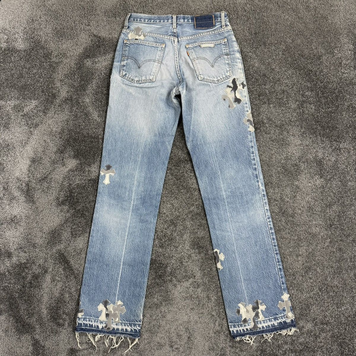 Chrome Hearts Chrome Hearts Levi‘s Denim Pants Snow Camouflage Cross Patch Size US 29 - 2 Thumbnail