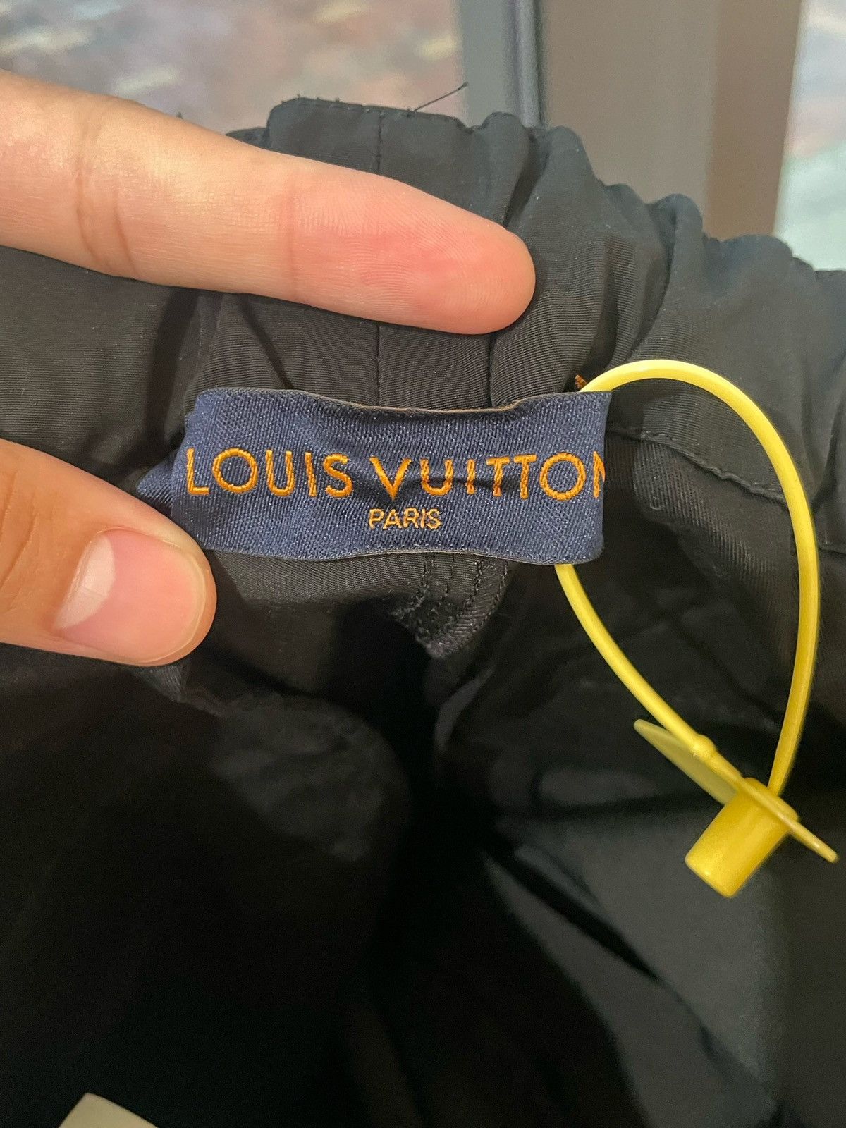 Louis Vuitton Louis Vuitton SS20 3D Nylon Cargo Pants By Virgil Size US 34 / EU 50 - 6 Thumbnail