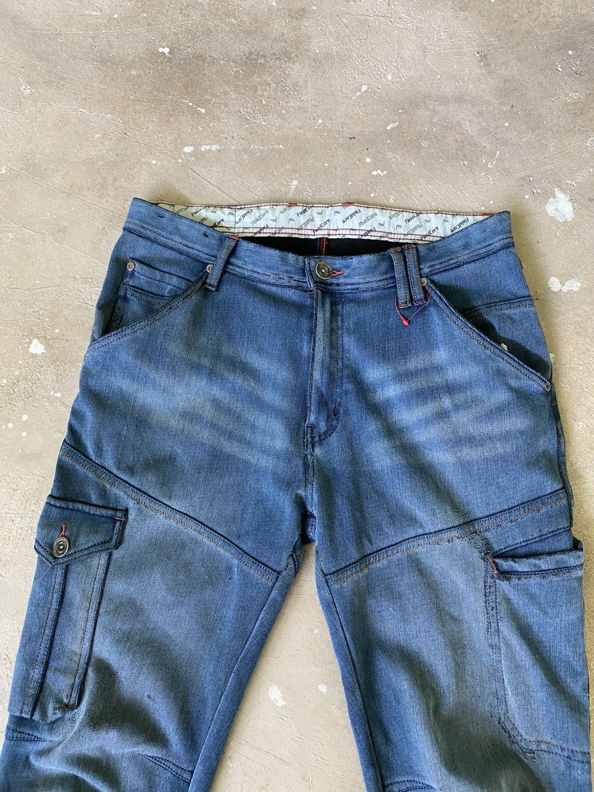Japanese Brand FieldCore Multi Pocket 3D Cargo Denim Jeans Size US 33 - 2 Thumbnail