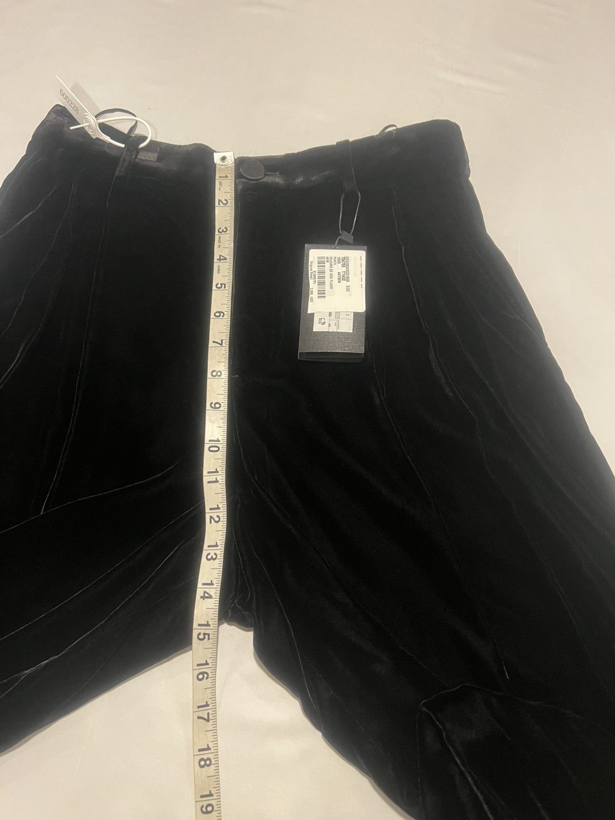 Saint Laurent Paris Saint Laurent wide leg velvet pants. 44/28. $2890 Size US 30 / EU 46 - 6 Thumbnail