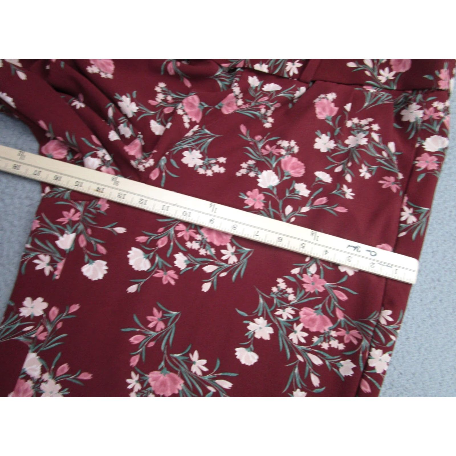 Torrid Torrid Dress Pants Womens 1 Red Floral Wide Leg Belted Elastic Waist Pull On Size 25" / US 0 / IT 36 - 7 Thumbnail