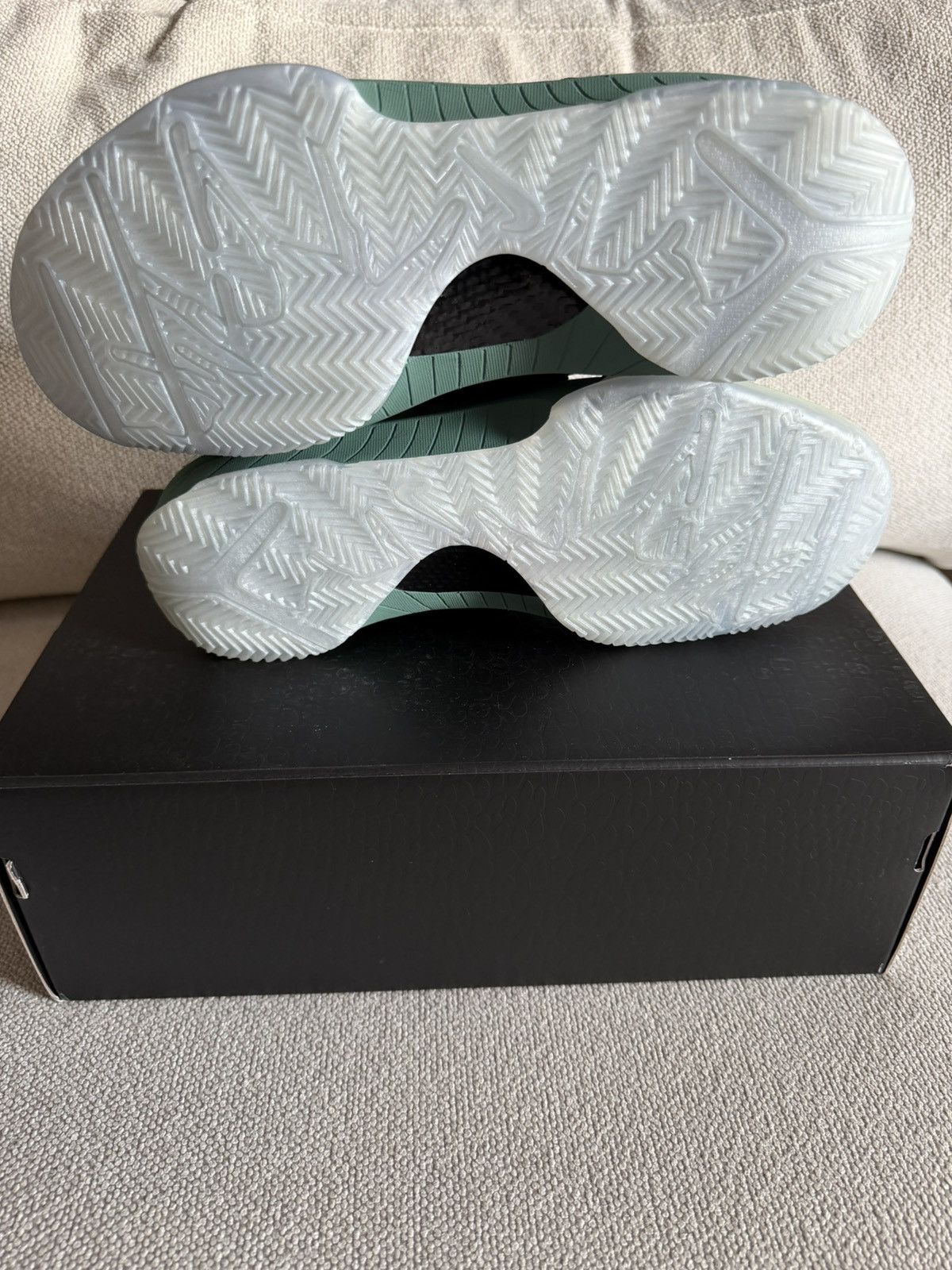 Nike Nike Kobe 4 Protro Girl Dad Size US 8.5 / EU 41-42 - 7 Thumbnail
