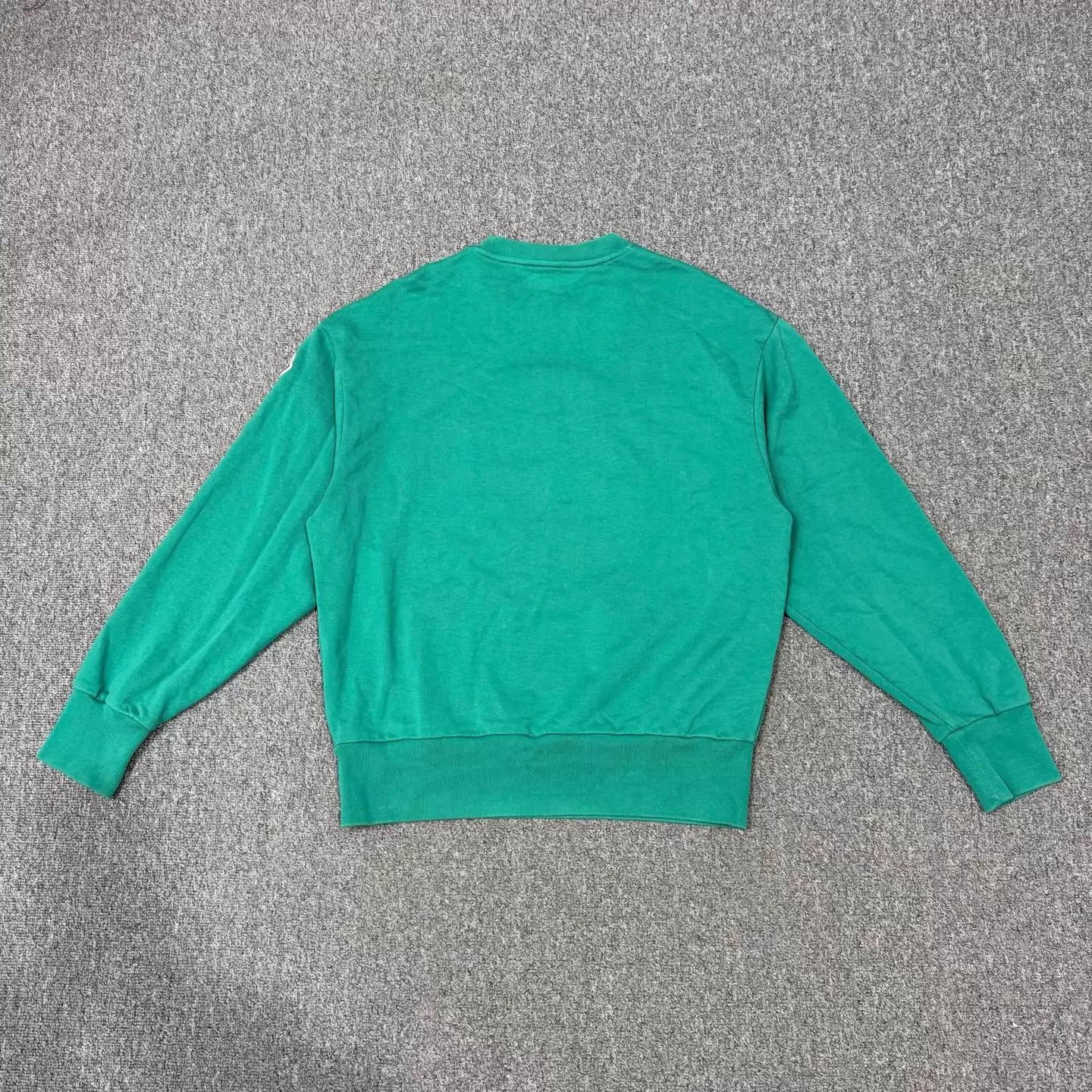 Moncler Moncler green chest logo long-sleeve sweatshirt M 99 new Size US M / EU 48-50 / 2 - 2 Thumbnail