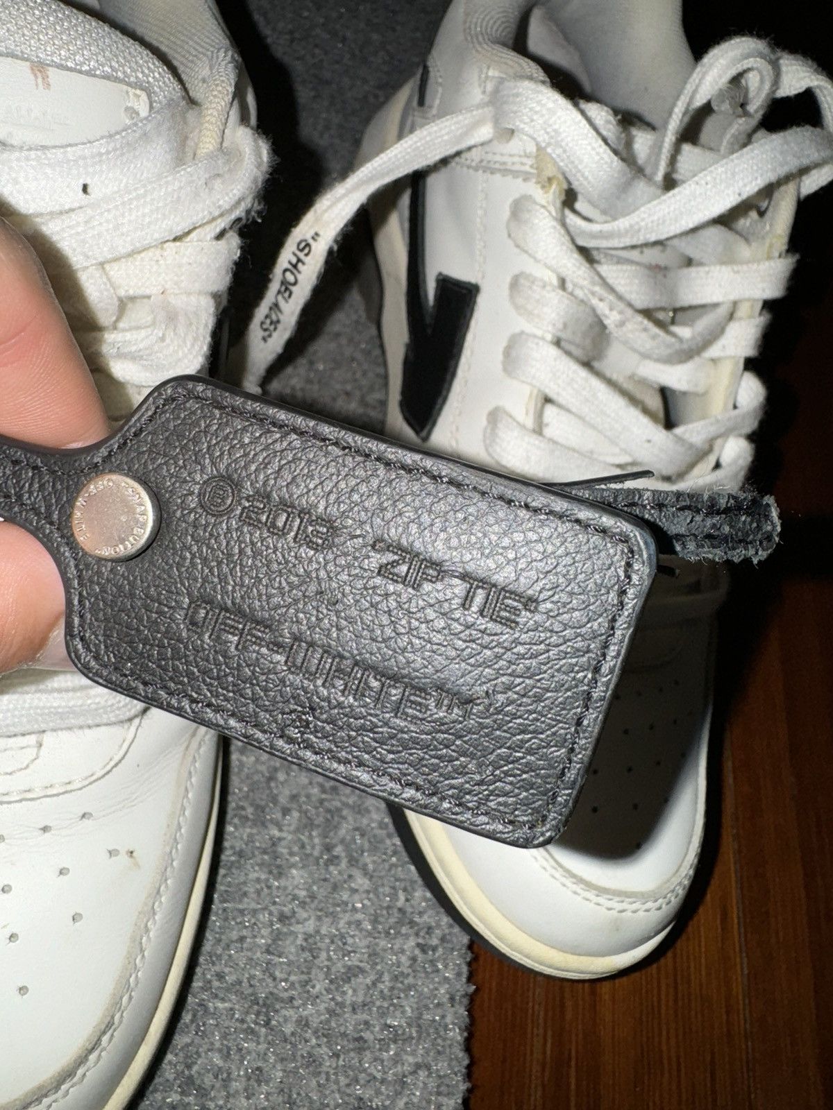 Off-White Off-White Out of Office Low Top Sneakers in White and Black Size US 6.5 / EU 39-40 - 8 Thumbnail