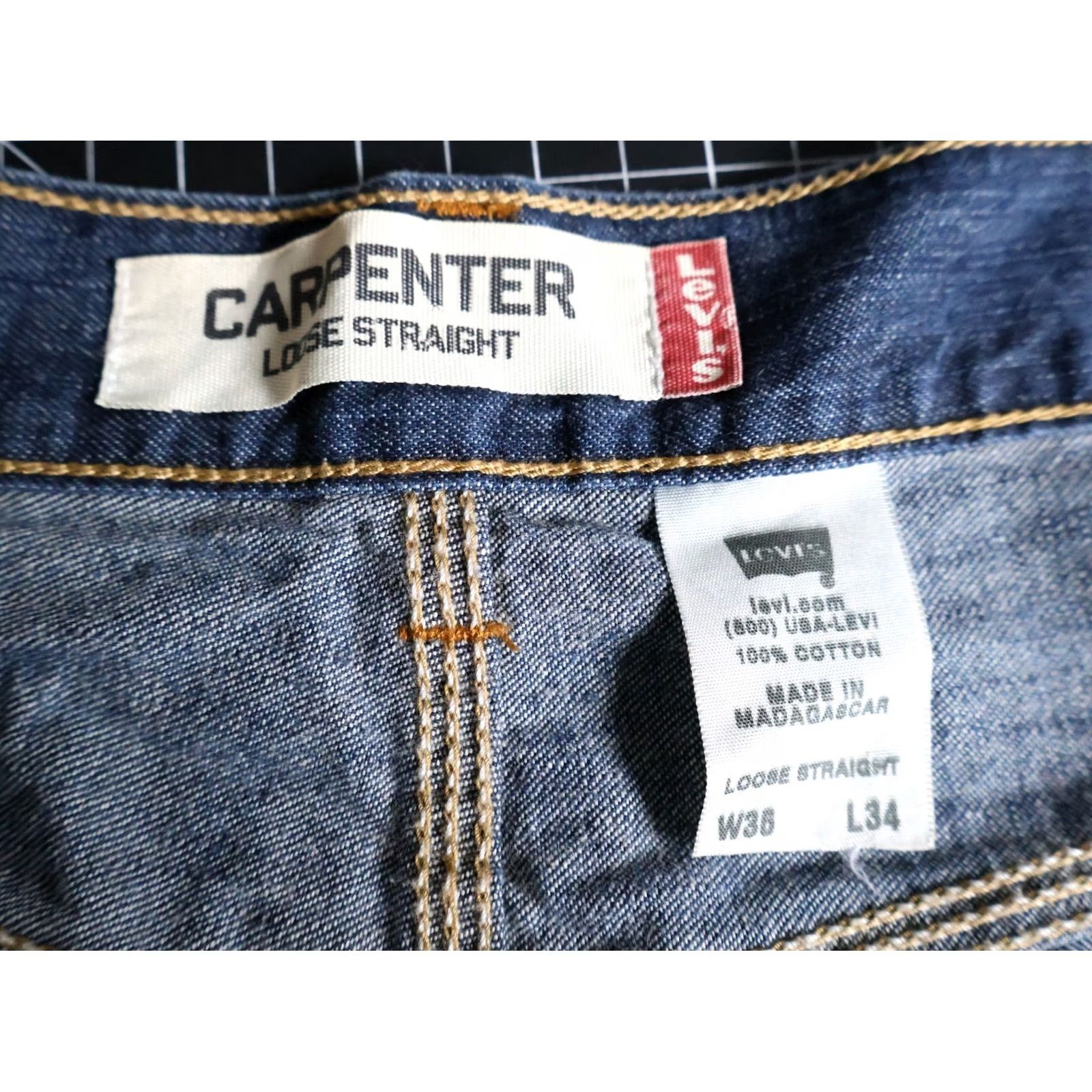 Levi's VTG Levi's Carpenter Jeans Men's 36 x 34 Blue Loose Straight Workwear Baggy 2006 Size US 36 / EU 52 - 3 Thumbnail