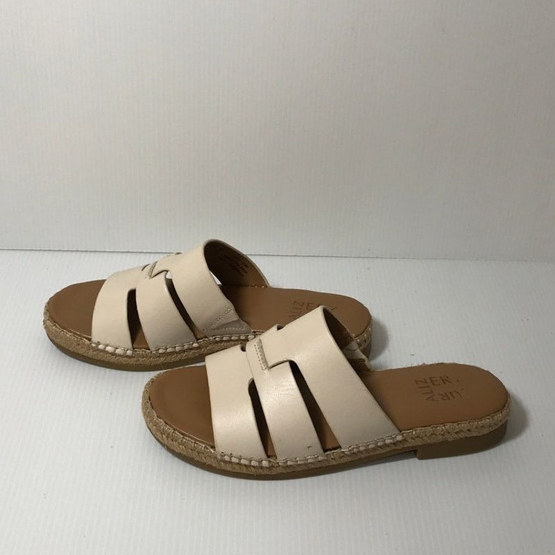 Other Naturalizer Arden Leather Round Toe Slip-on Sandals 5M Size US 5 / IT 35 - 1 Thumbnail