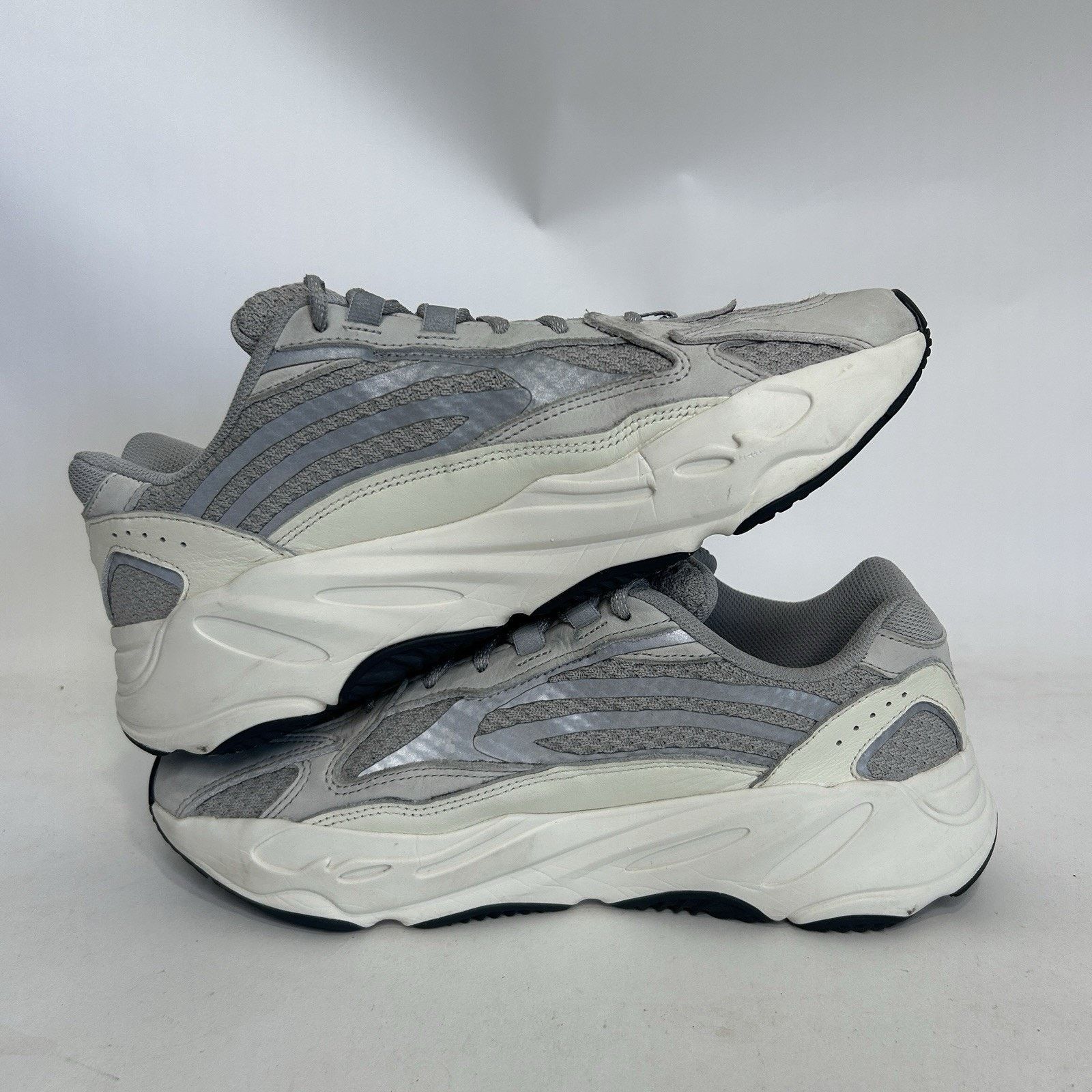 Adidas Adidas Yeezy Boost 700 V2 Static Grey White” EF2829 Size US 11 / EU 44 - 3 Thumbnail