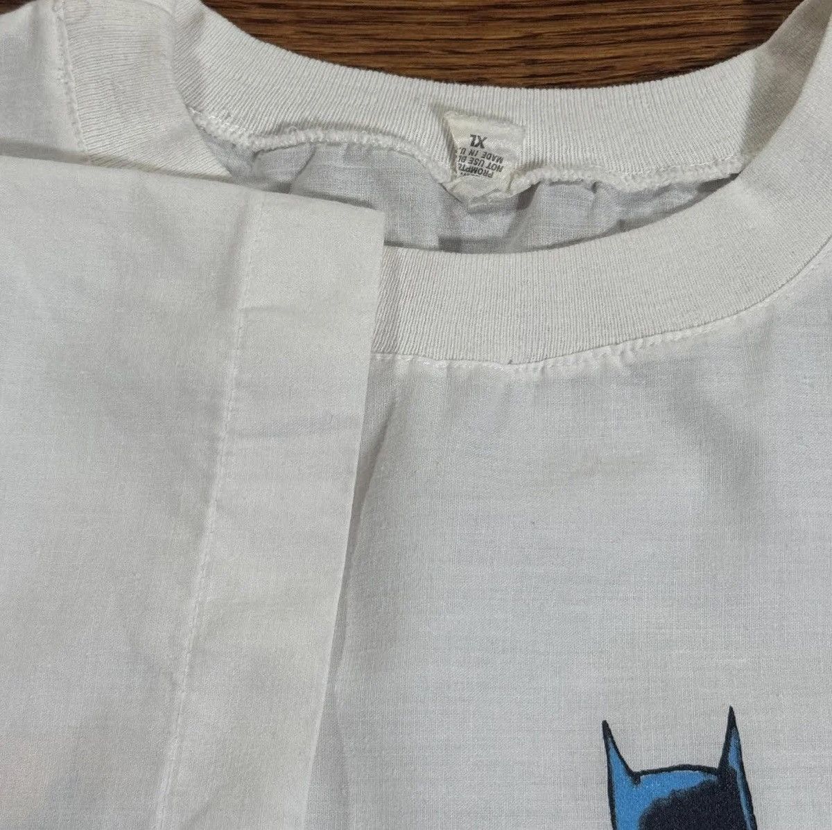 Vintage Vintage Batman Short Sleeve Top (Size XL) Size US XL / EU 56 / 4 - 3 Thumbnail
