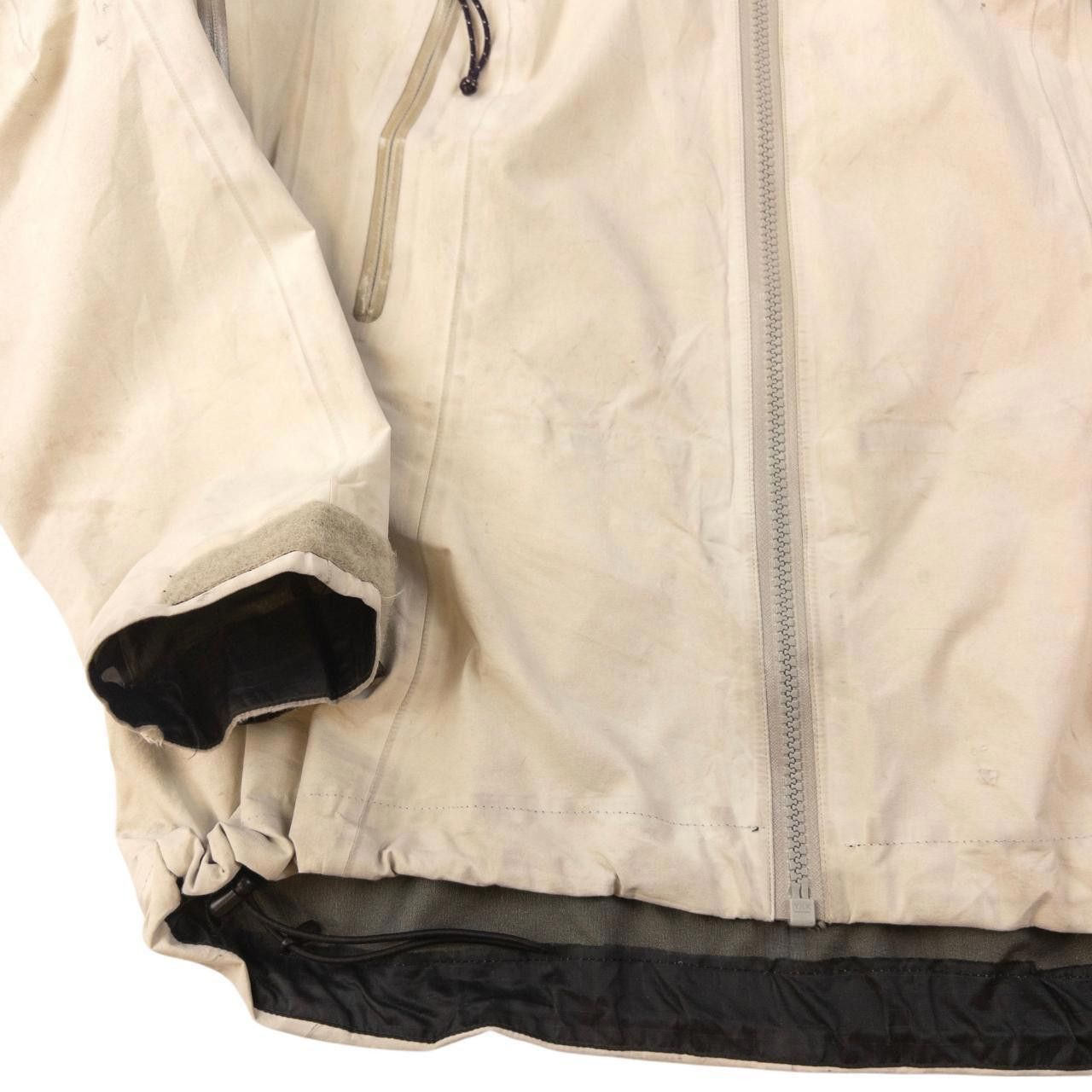 Arc'teryx Vintage Arcteryx Goretex Pro Shell Jacket Womens Size S Size S / US 4 / IT 40 - 7 Thumbnail