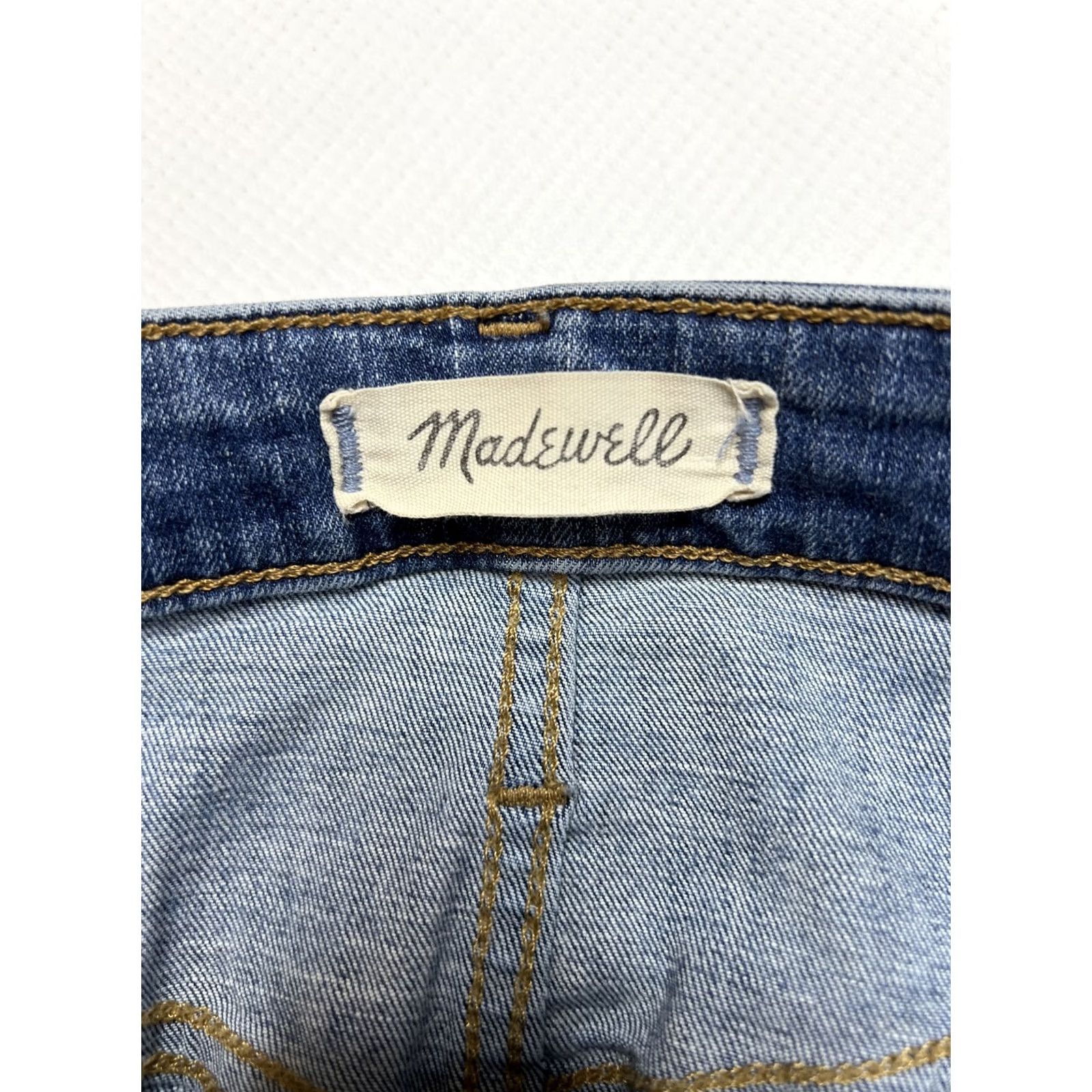 Madewell Madewell Curvy High Rise Skinny Jeans Size 27 Denim Blue Medium Wash 5-Pocket Distressed Belt Loops 25in Inseam Size 27" / US 4 / IT 40 - 6 Thumbnail