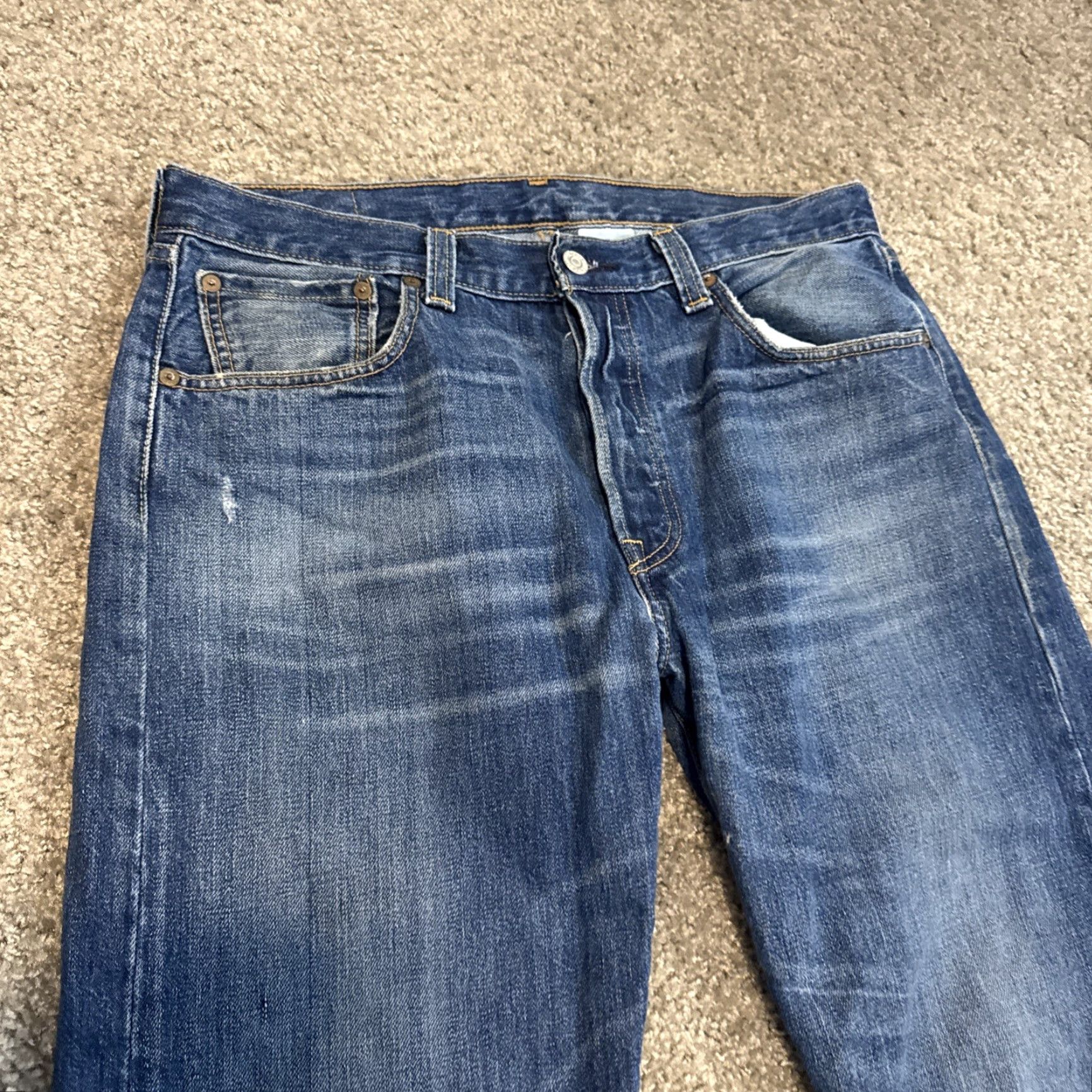 Levi's VINTAGE Levi's 501 XX Jeans Men 33x32 Denim Blue 90s Button Fly Straight Size US 33 - 3 Thumbnail