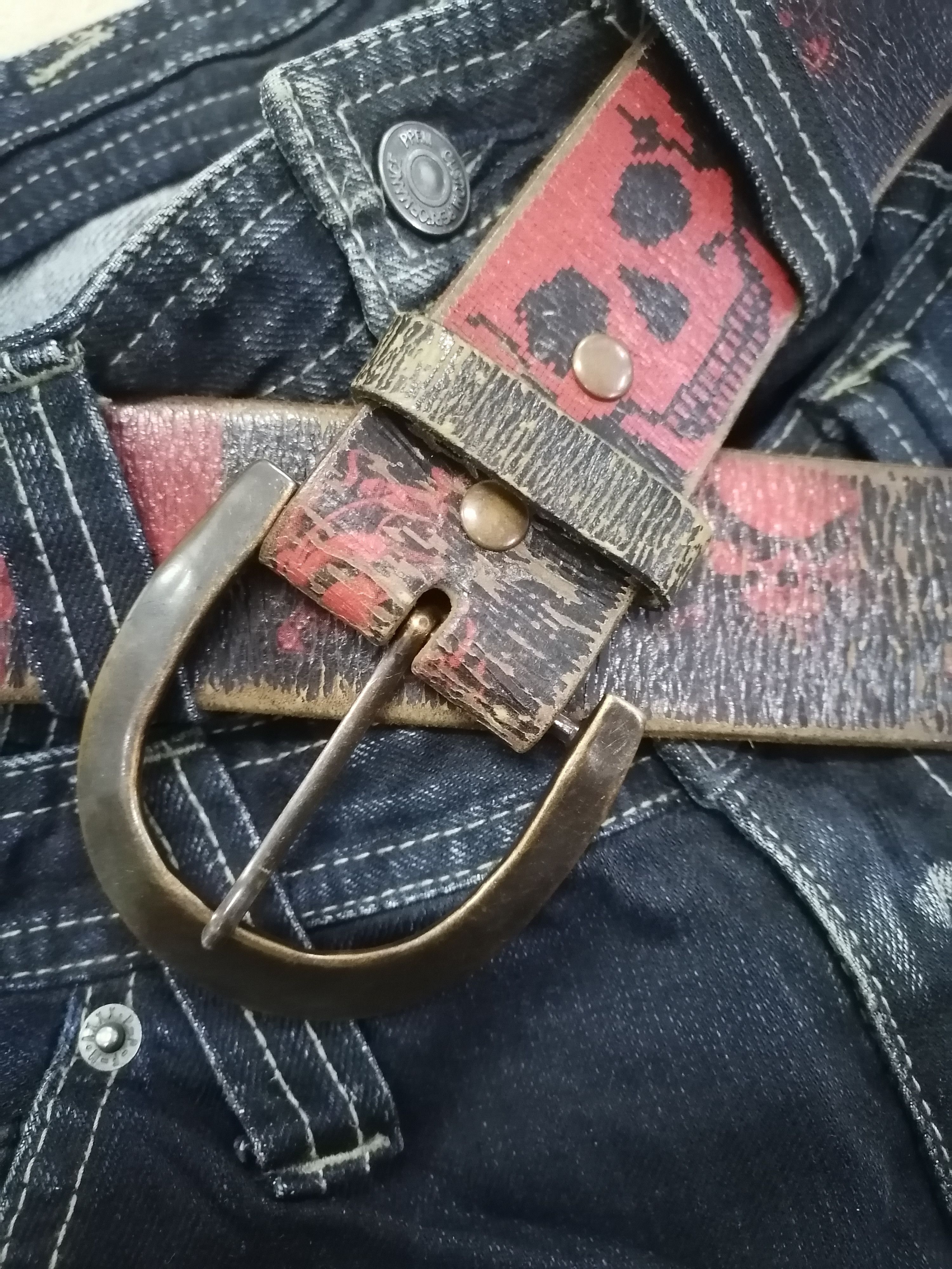 Designer × Genuine Leather Leather Island Designed By Bill Lavin Skull Print Belts Size ONE SIZE - 4 Thumbnail