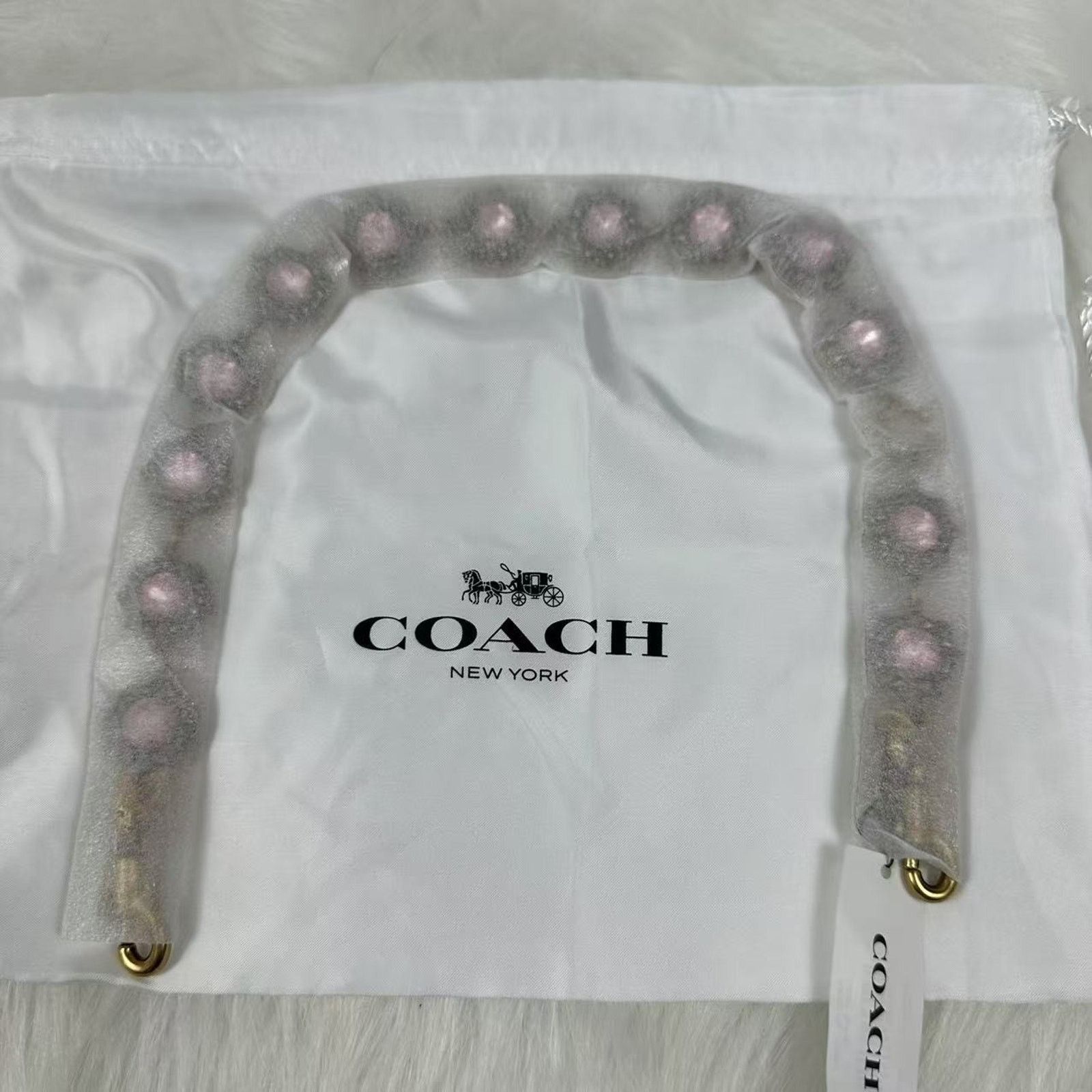 Coach Coach Short Jewelry Chain Strap In Brass/Pink Multi CAU47 Size ONE SIZE - 7 Thumbnail