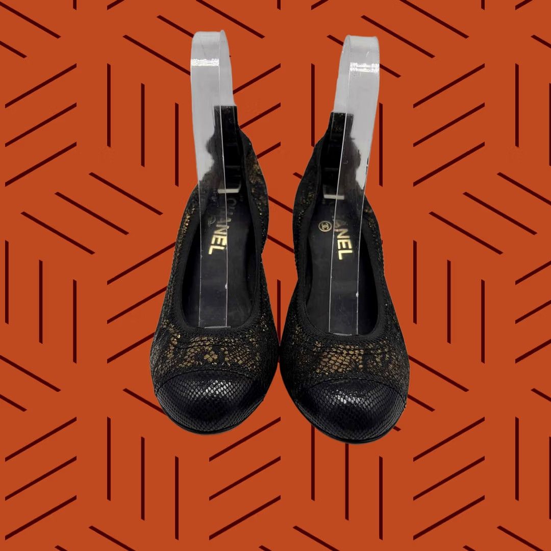 Chanel Chanel Gold Size 38 Pump Heels Pre-Owned Size US 8 / IT 38 - 1 Thumbnail