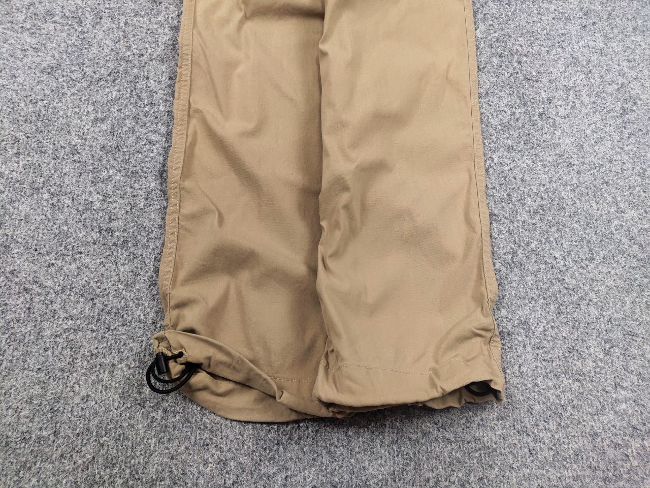 The North Face The North Face Beige Nylon Zip Trouser Pants Vintage Style Size US 34 / EU 50 - 6 Thumbnail
