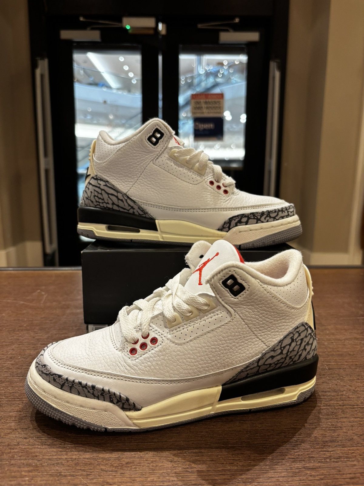 Jordan Brand Jordan 3 ‘White Cement’ Size US 5 / EU 37 - 1 Thumbnail