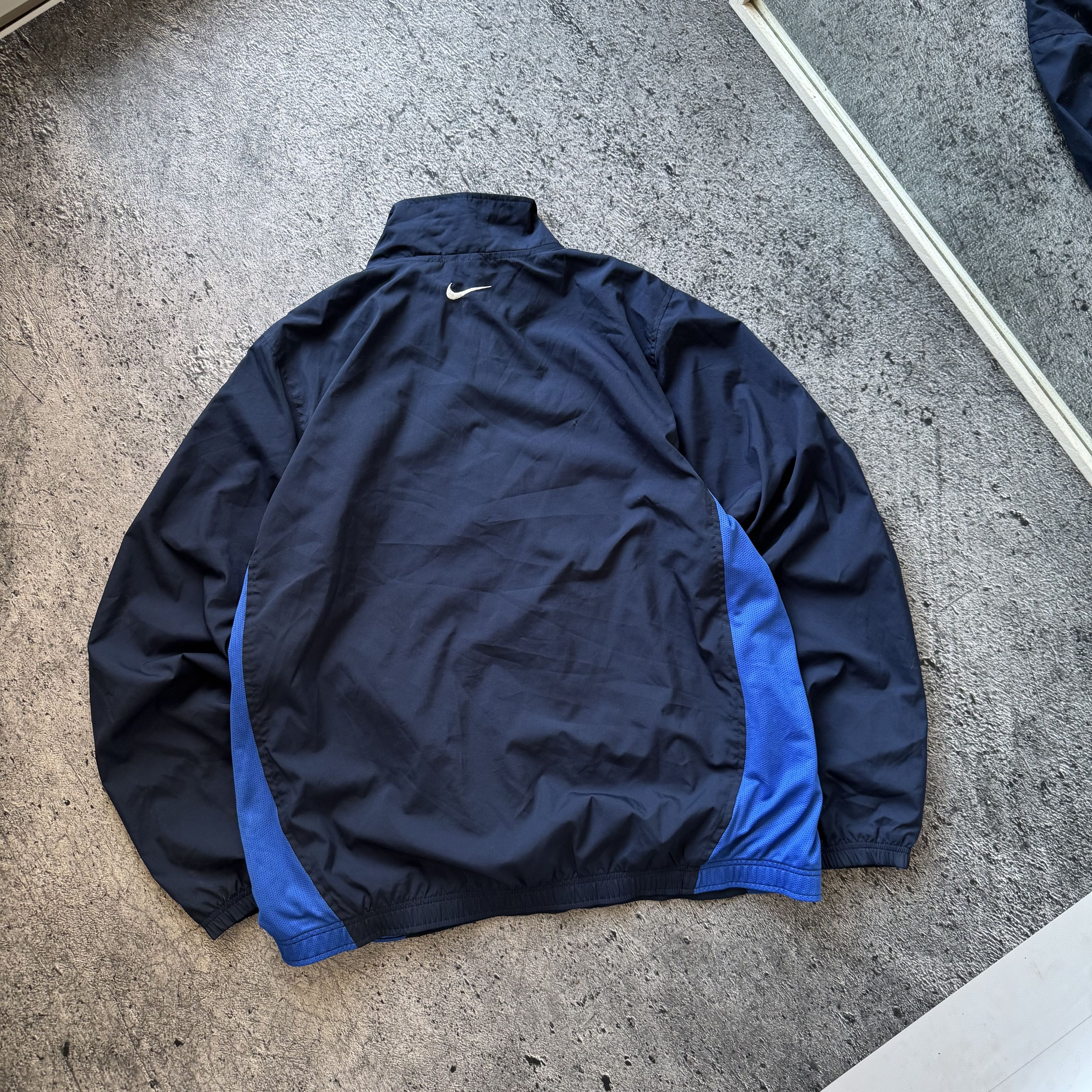 Nike vintage nike nylon jacket Size US XL / EU 56 / 4 - 7 Thumbnail