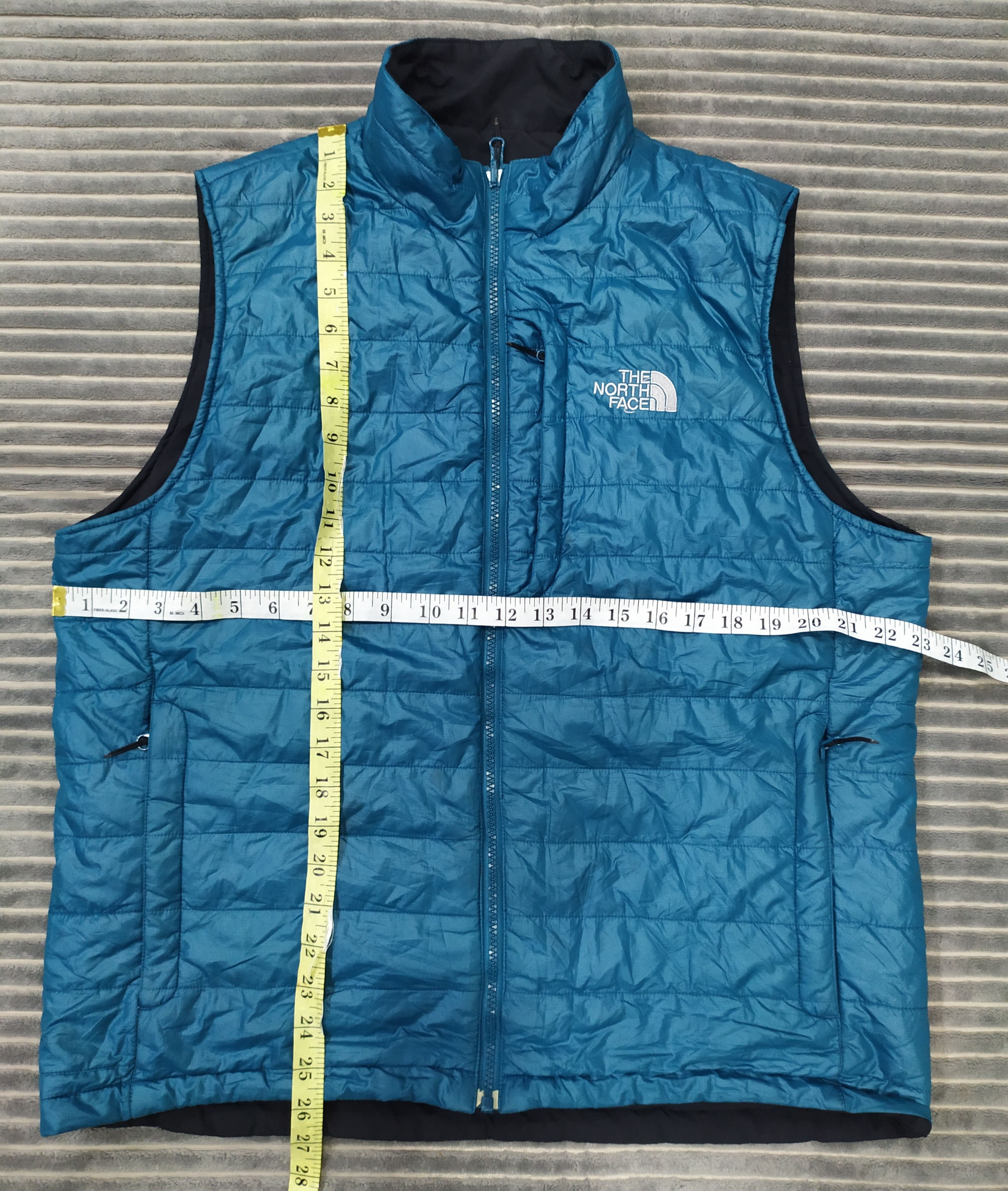 The North Face THE NORTH FACE REVERSIBLE PUFFER VEST Size US L / EU 52-54 / 3 - 5 Thumbnail