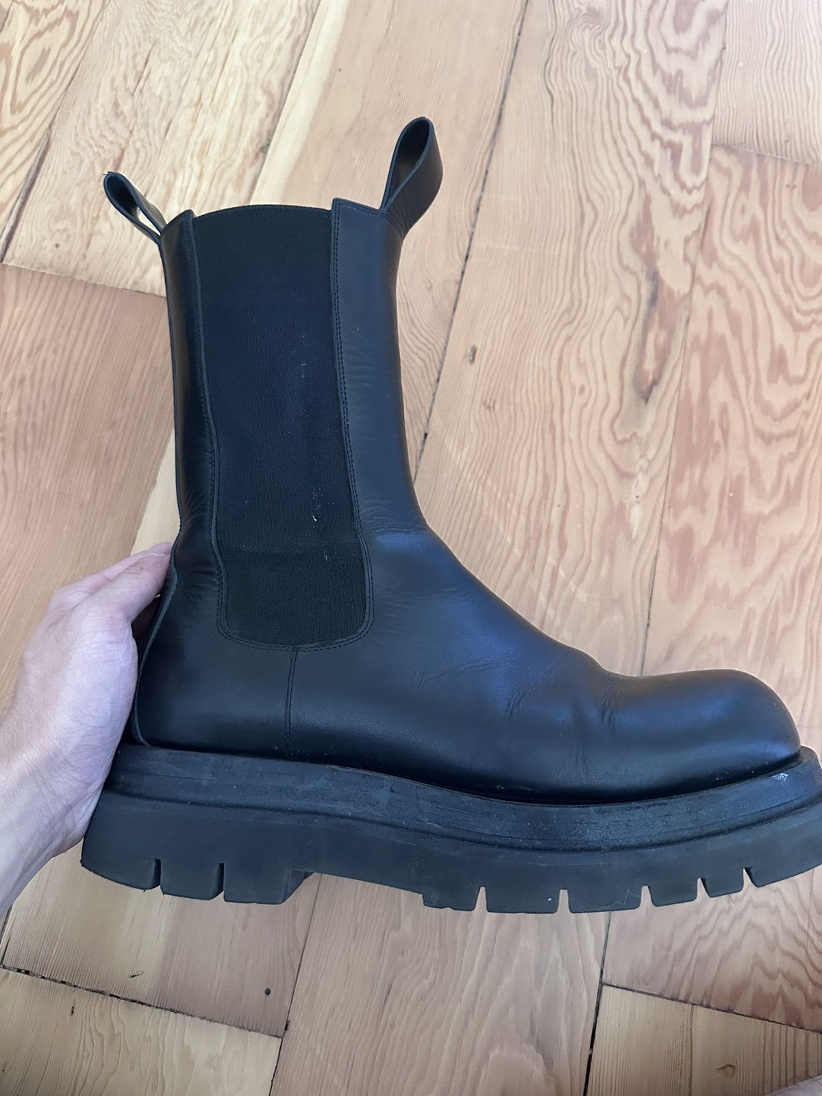 【NIR 】BOTTEGA VENETA ラグブーツ 40 Lug leather boots Bottega Veneta Beige size 40 IT in Leather