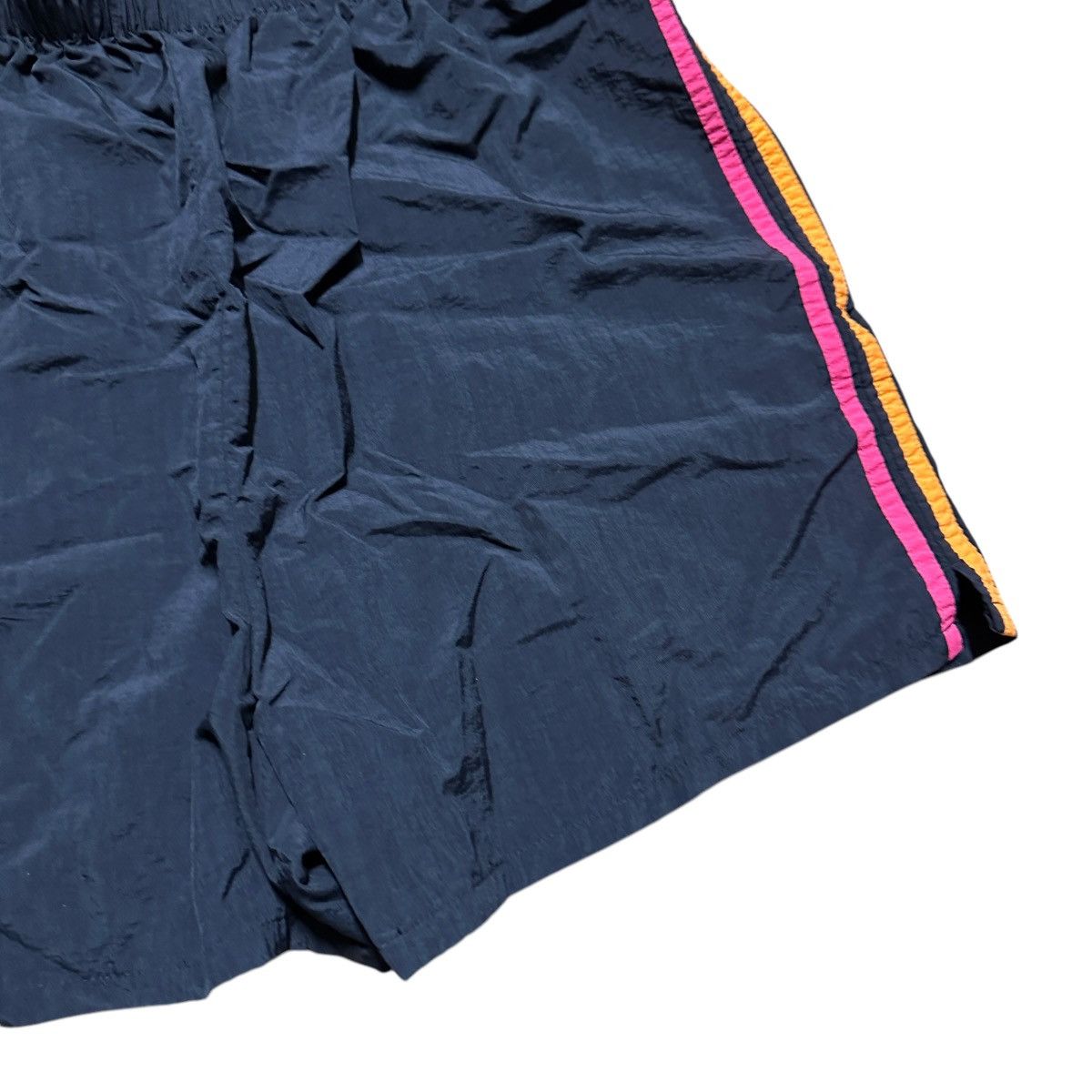 Athletic Works × Vintage Vintage 90s Athletic Works Windbreaker Shorts Size US 36 / EU 52 - 5 Thumbnail