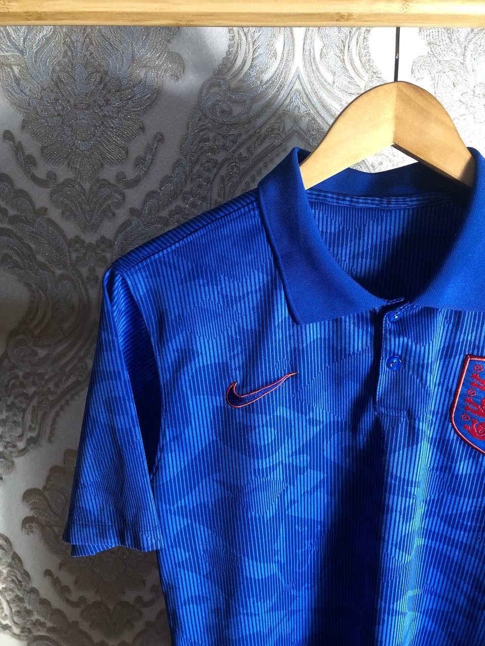 Nike VINTAGE NIKE ENGLAND RETRO SOCCER JERSEY MANCHESTER Y2K 90s Size US L / EU 52-54 / 3 - 6 Thumbnail