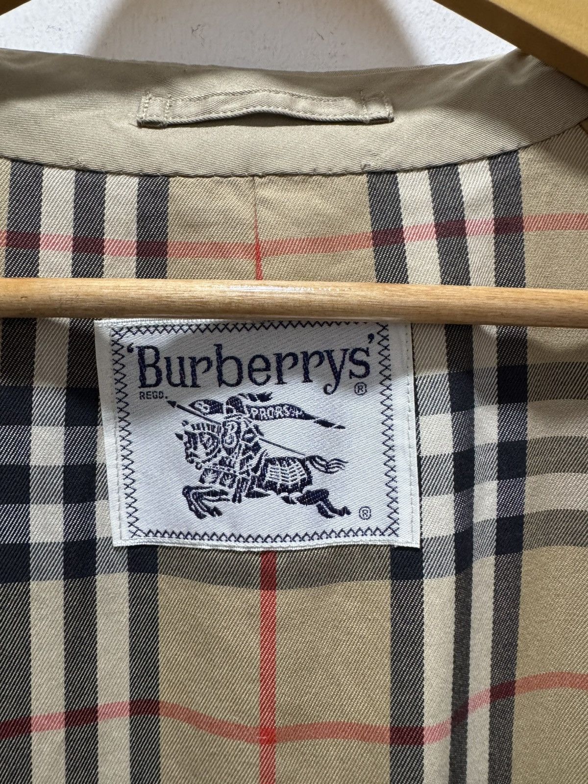Burberry BURBERRY NOVA CHECK BEIGE PARKA JACKET Size S / US 4 / IT 40 - 10 Thumbnail