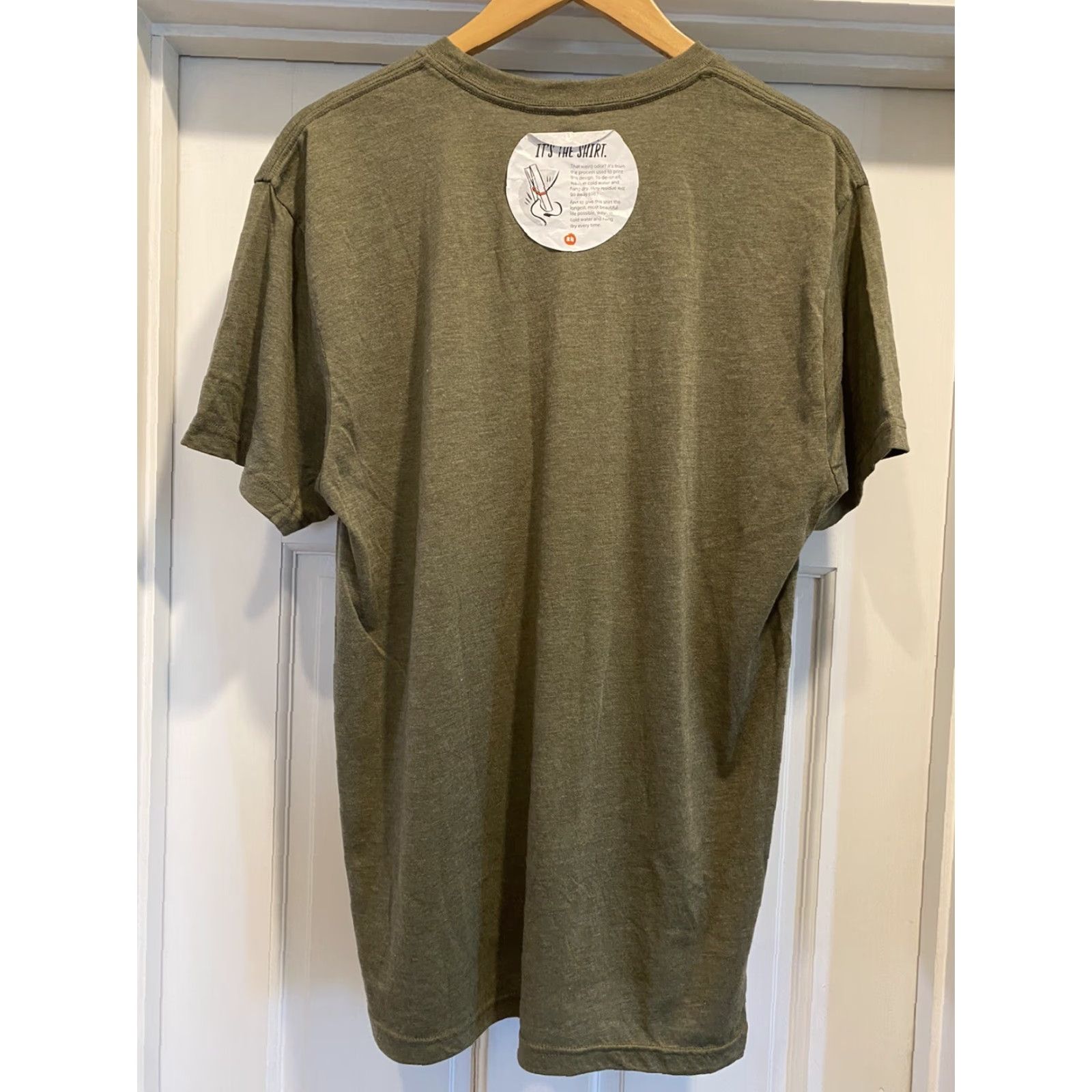 Next Level Mens XL Frank Nash Diesel Can Art Shirt Short Sleeve Graphic Size US XL / EU 56 / 4 - 2 Thumbnail