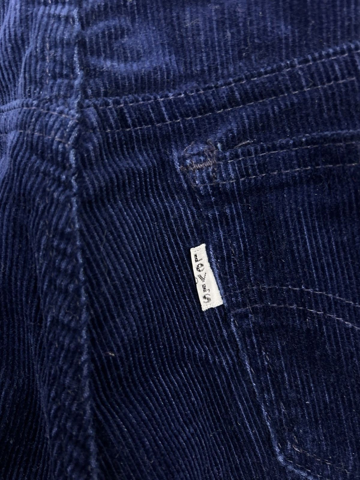 Levi's 70s Vintage Levi's 1979 750 20 19 Corduroy Velvet Pants 27 Size 27" / US 4 / IT 40 - 4 Thumbnail