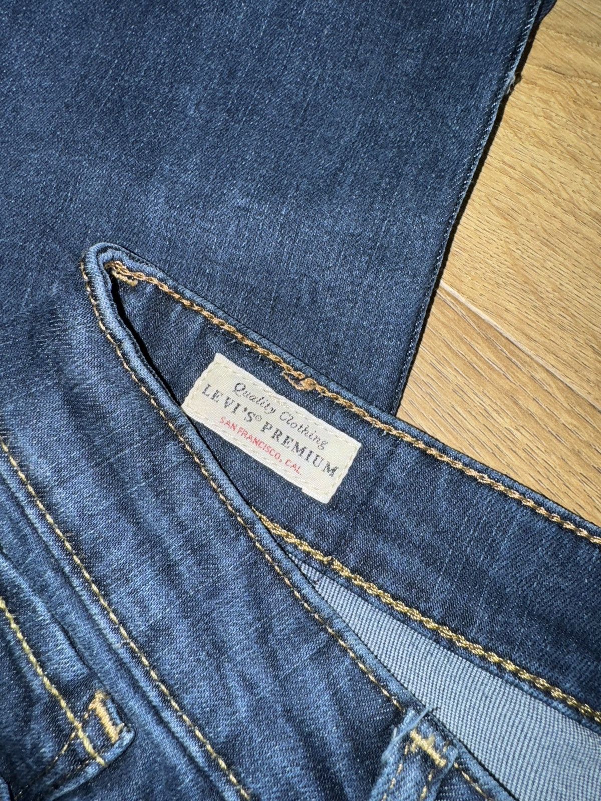 Levi's × Vintage Levi’s Navy Flared Jeans Size 29" - 4 Thumbnail