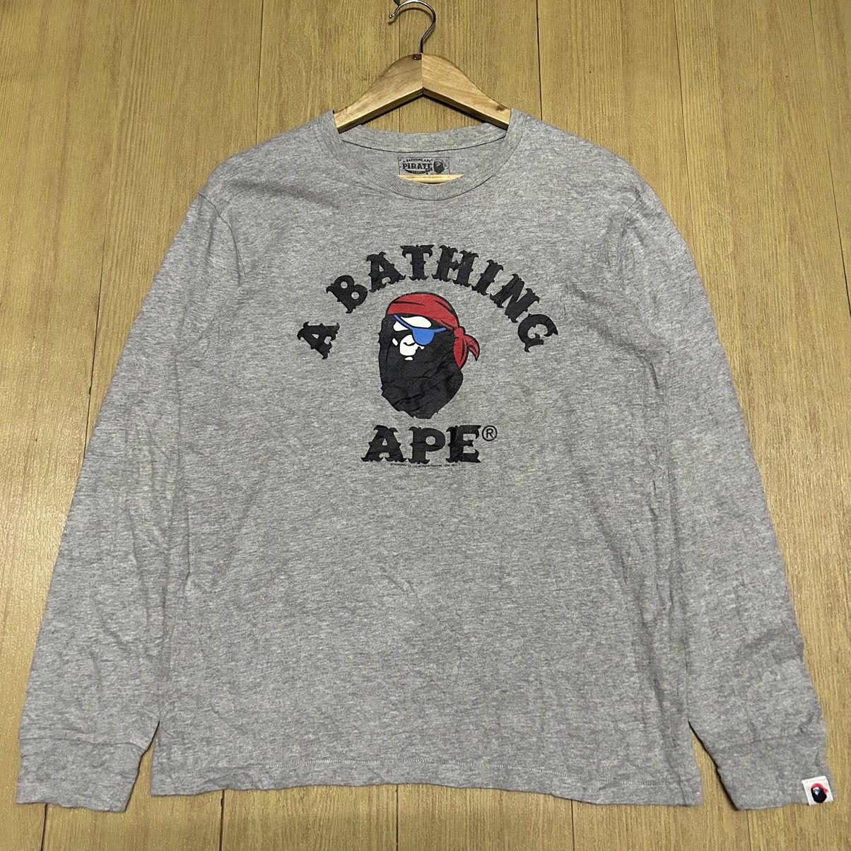 A Bathing Ape Pirate Store College Logo Long Sleeve Tshirts