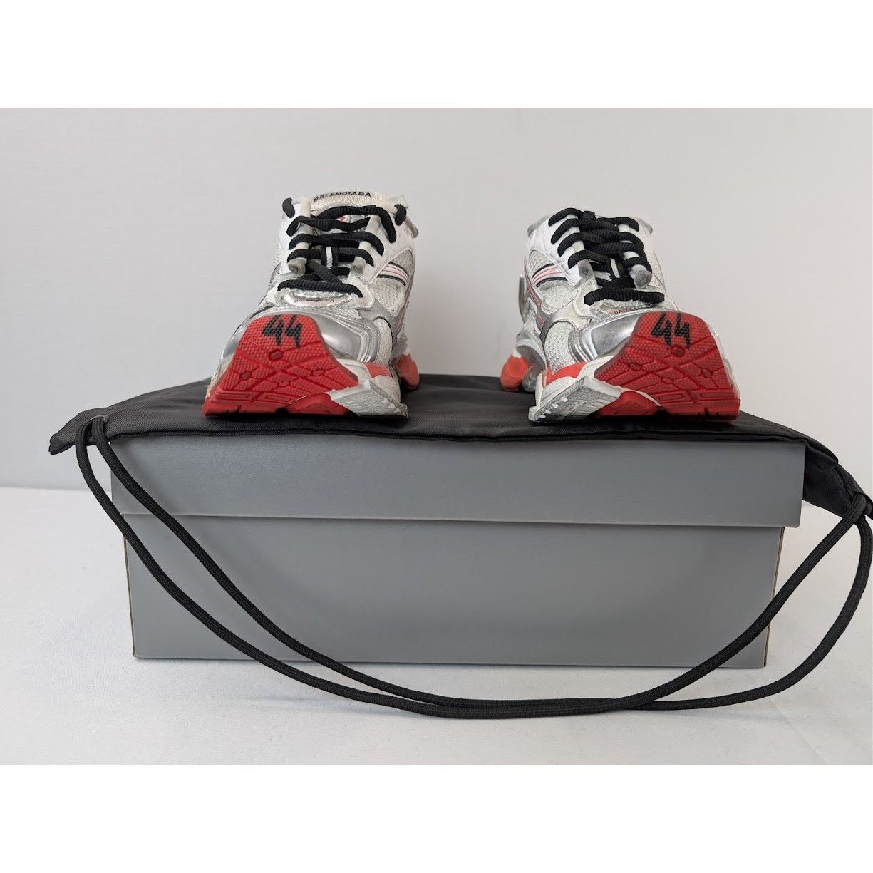 Balenciaga o1rshd1 Mesh Rubber Runners in White/Red/Black Size US 11 / EU 44 - 18 Thumbnail