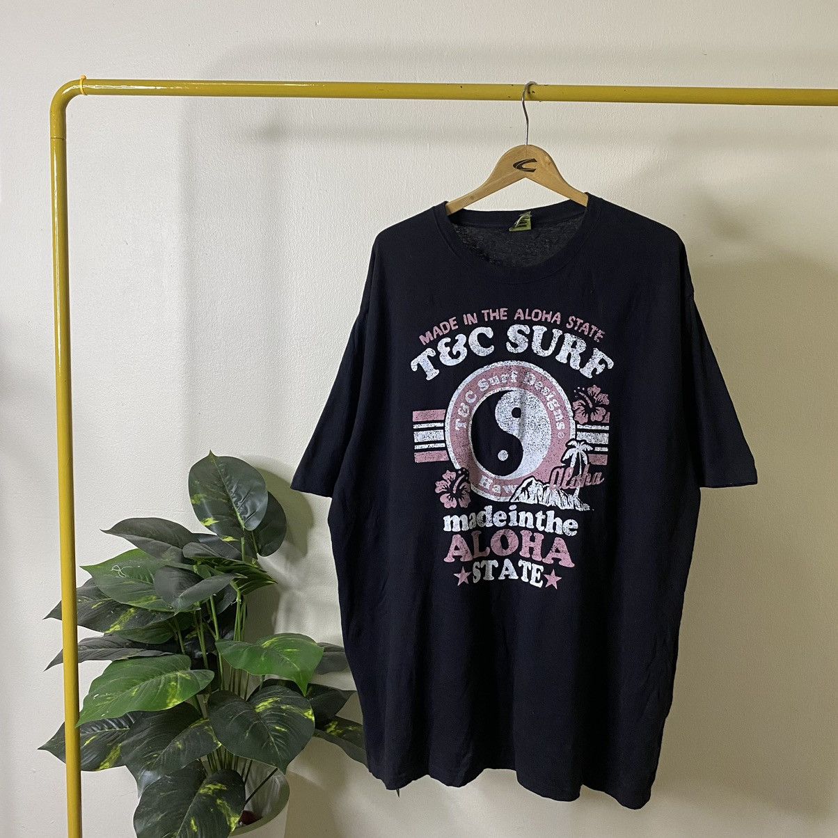 Other Vintage Y2K T&C Surf Tee Size US XXL / EU 58 / 5 - 1 Thumbnail