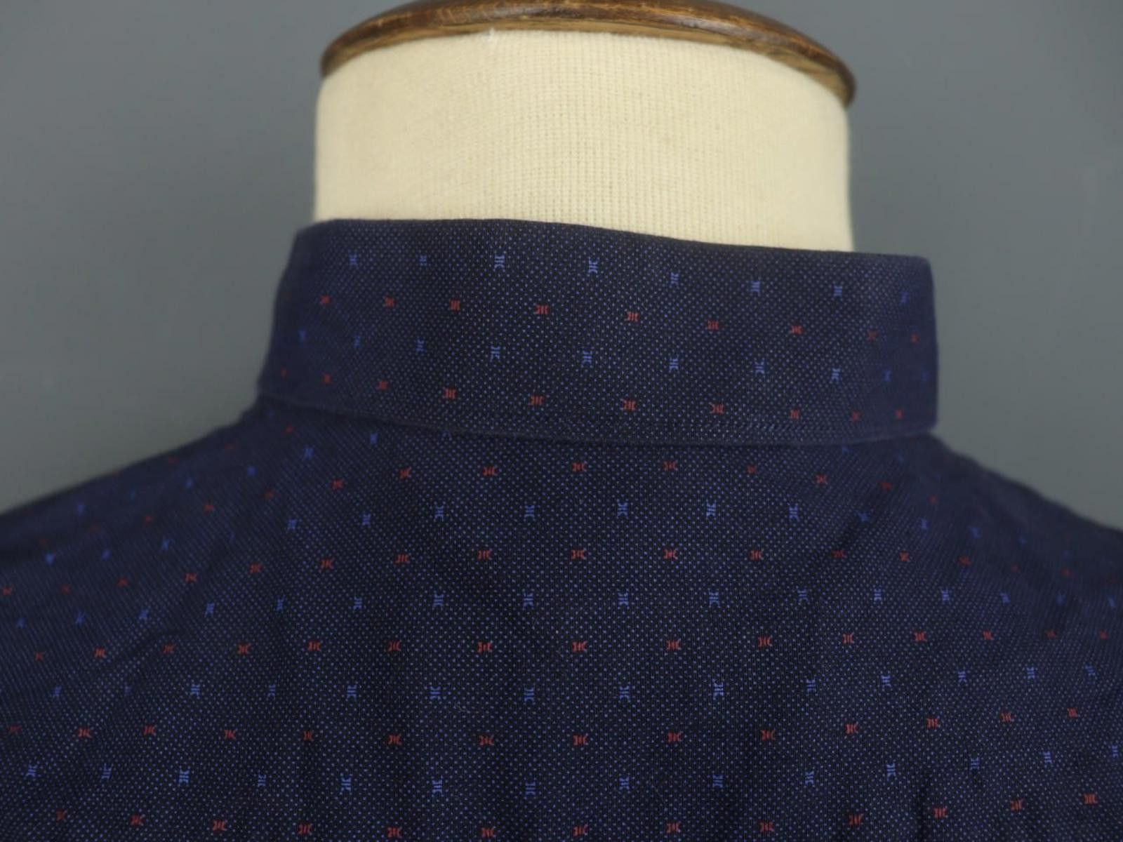 Givenchy Givenchy Blue Polka Dot Cotton Collared Shirt Size 41/42 Size US M / EU 48-50 / 2 - 9 Thumbnail
