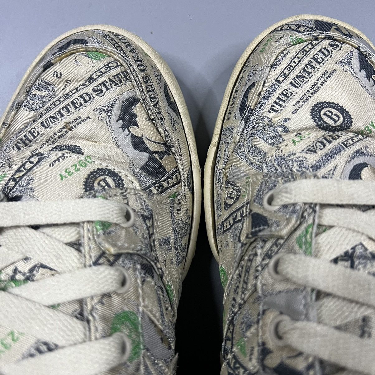 Adidas × Jeremy Scott Adidas Jeremy Scott Wings Money Hi Top Size US 9 / EU 42 - 15 Thumbnail
