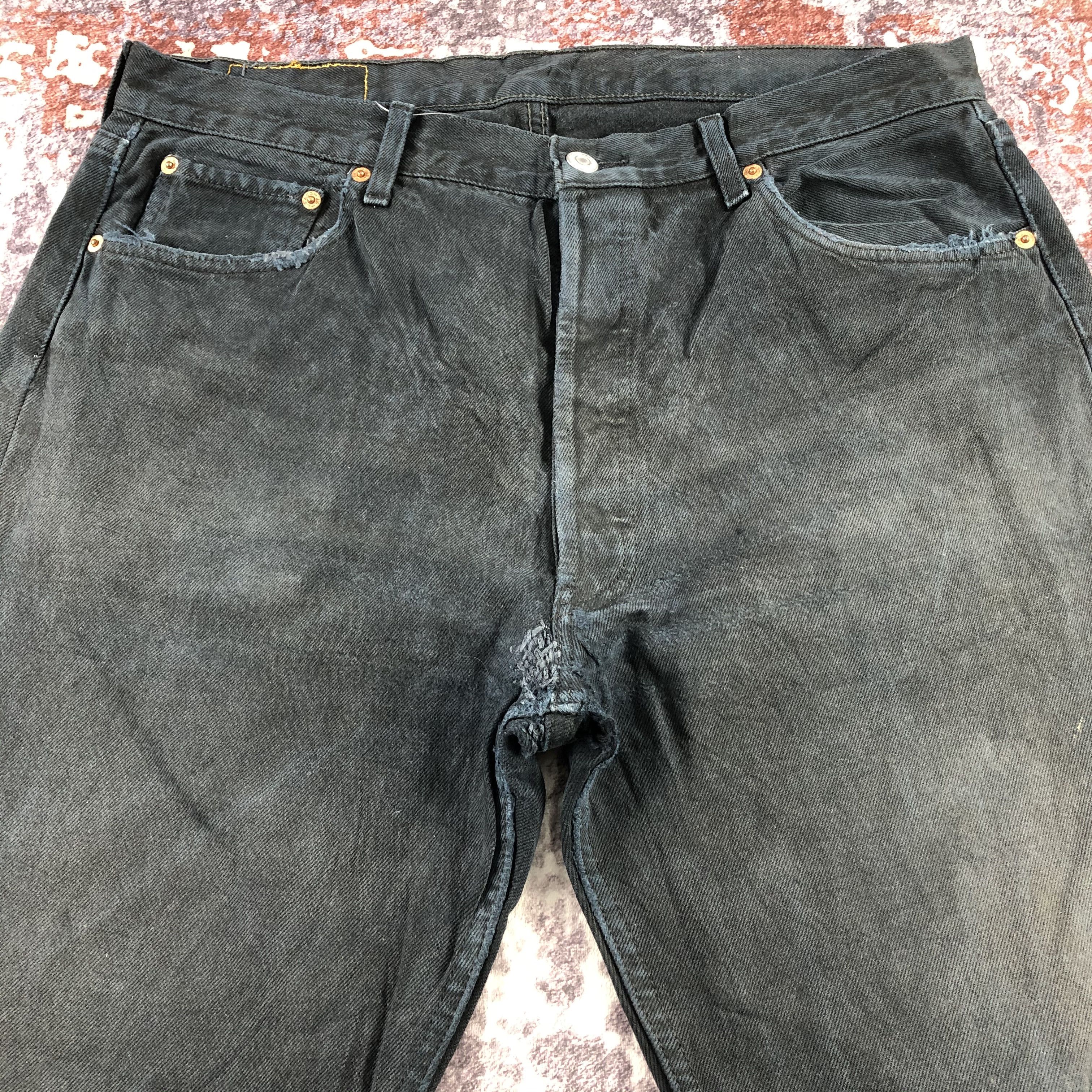 Levi's 90s Vintage Faded Black Levis 501 Jeans-JM2936 Size US 35 - 3 Thumbnail