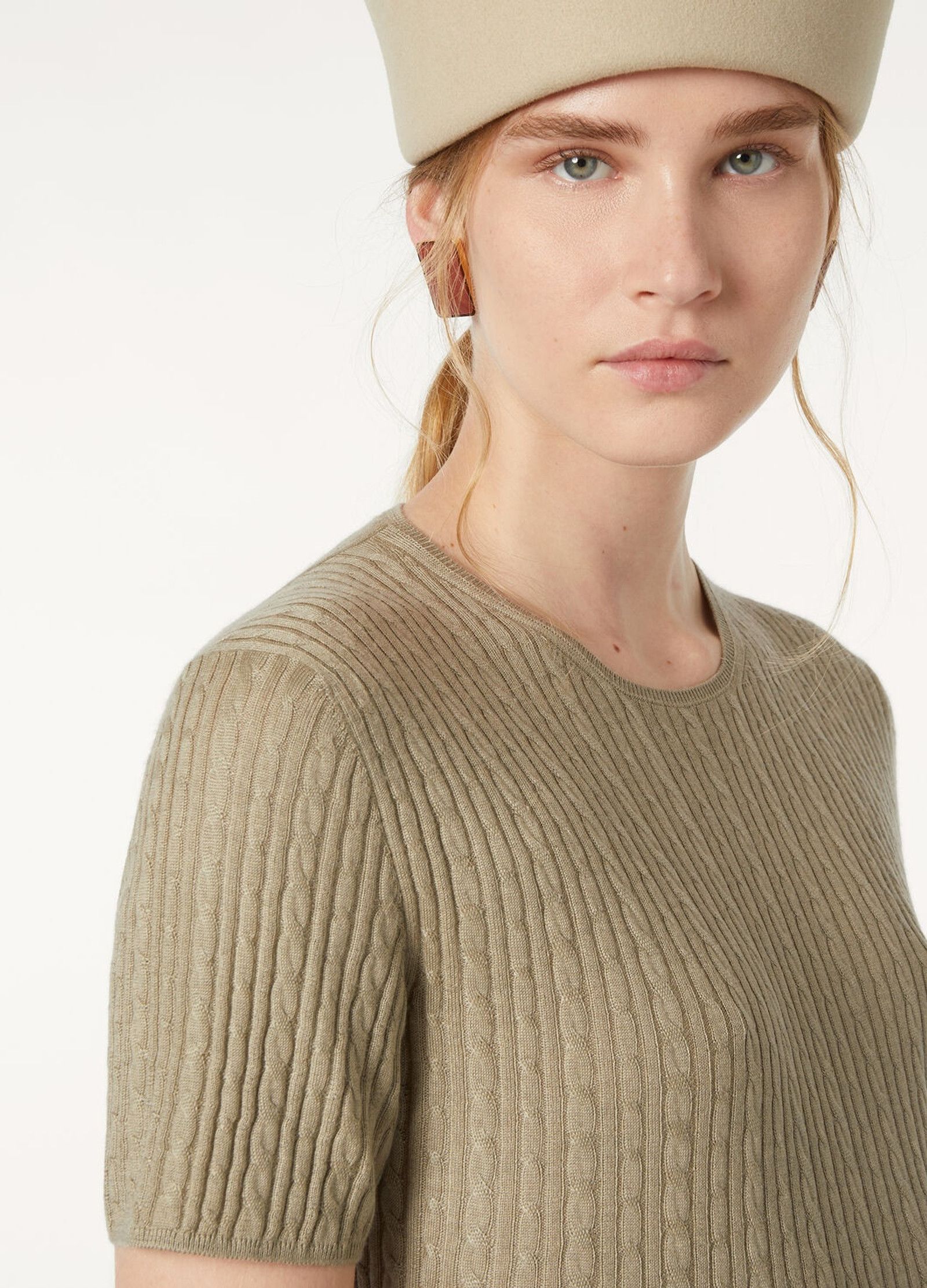 Loro Piana o1srvl11e0526 FAP0699 Rimella Crewneck Sweater in Beige Size S / US 4 / IT 40 - 3 Thumbnail