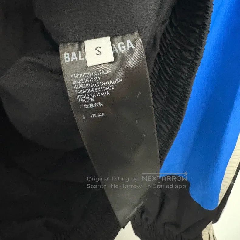 Balenciaga Balenciaga Silk拼接 school uniform with asymmetric design Size US S / EU 44-46 / 1 - 4 Thumbnail