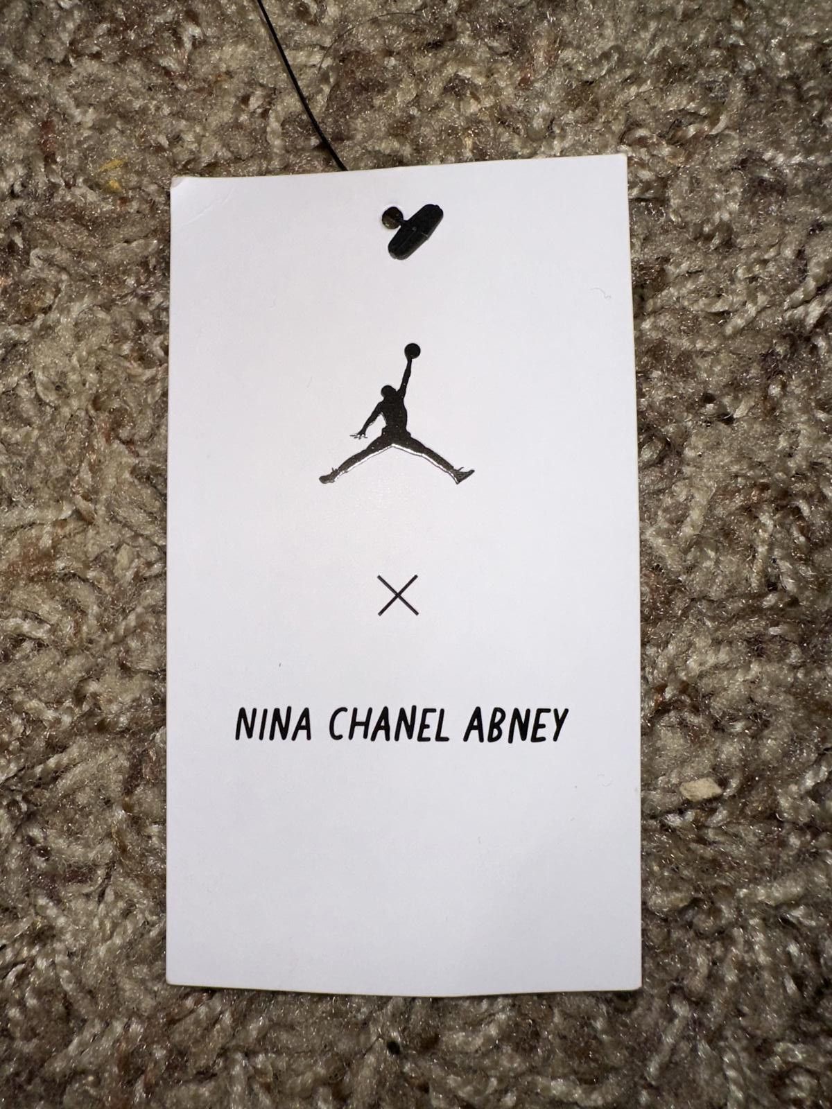Designer Jordan x Nina Chanel Abney Graphic Grey T-shirt Size XS / US 0-2 / IT 36-38 - 9 Thumbnail