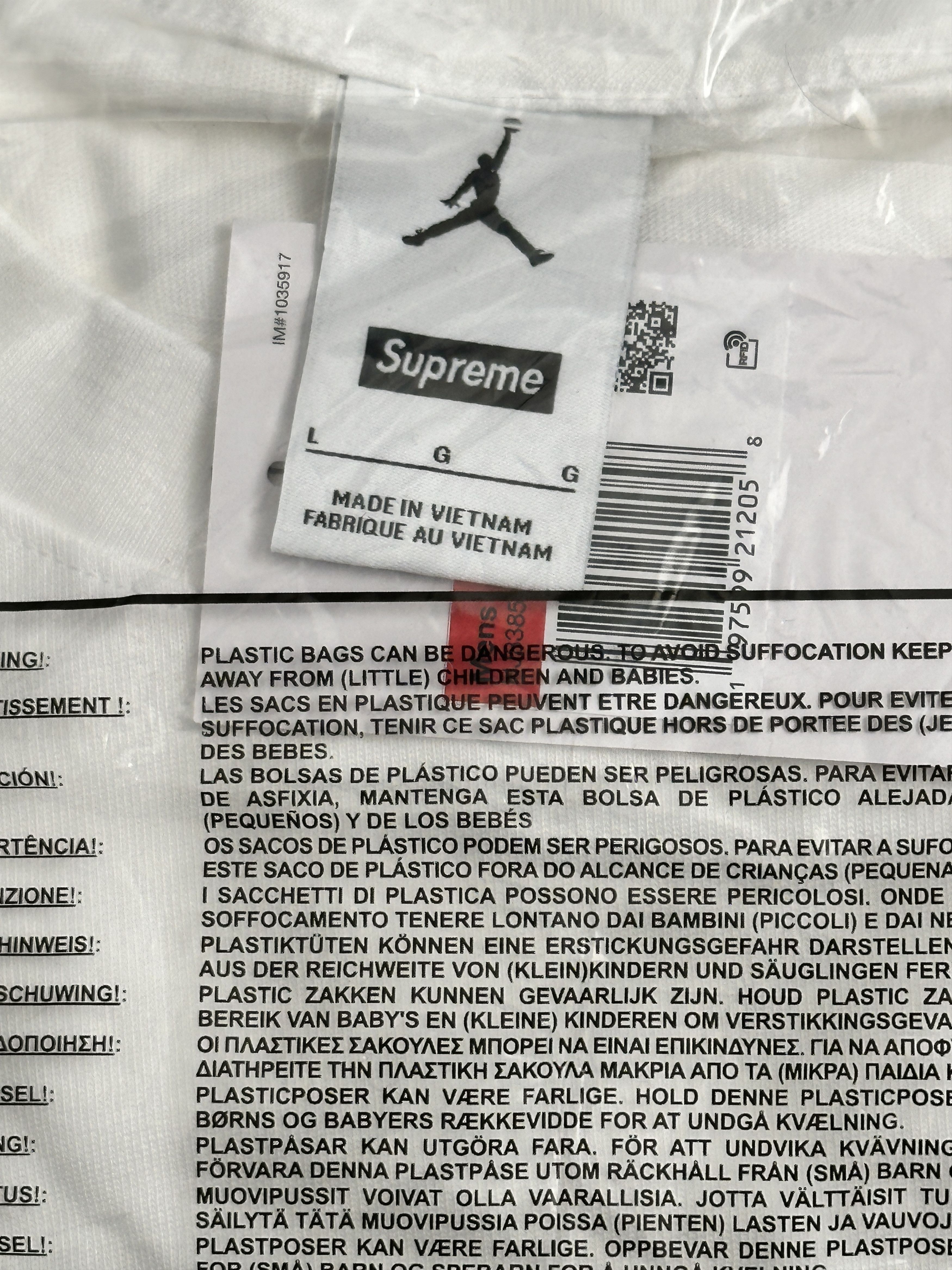 Jordan Brand × Supreme Supreme®/Jordan® Biggie S/S Top Size US L / EU 52-54 / 3 - 3 Thumbnail