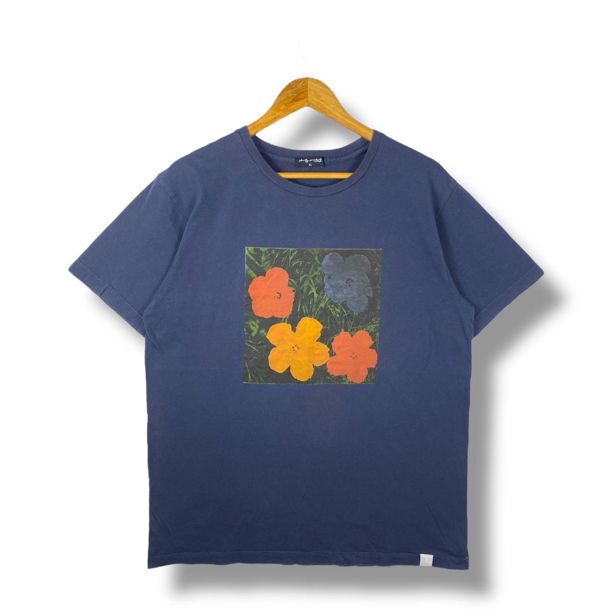 Andy Warhol Vintage 00's ANDY WARHOL Flowers Painting Pop Art Faded Tee Size US XL / EU 56 / 4 - 1 Thumbnail