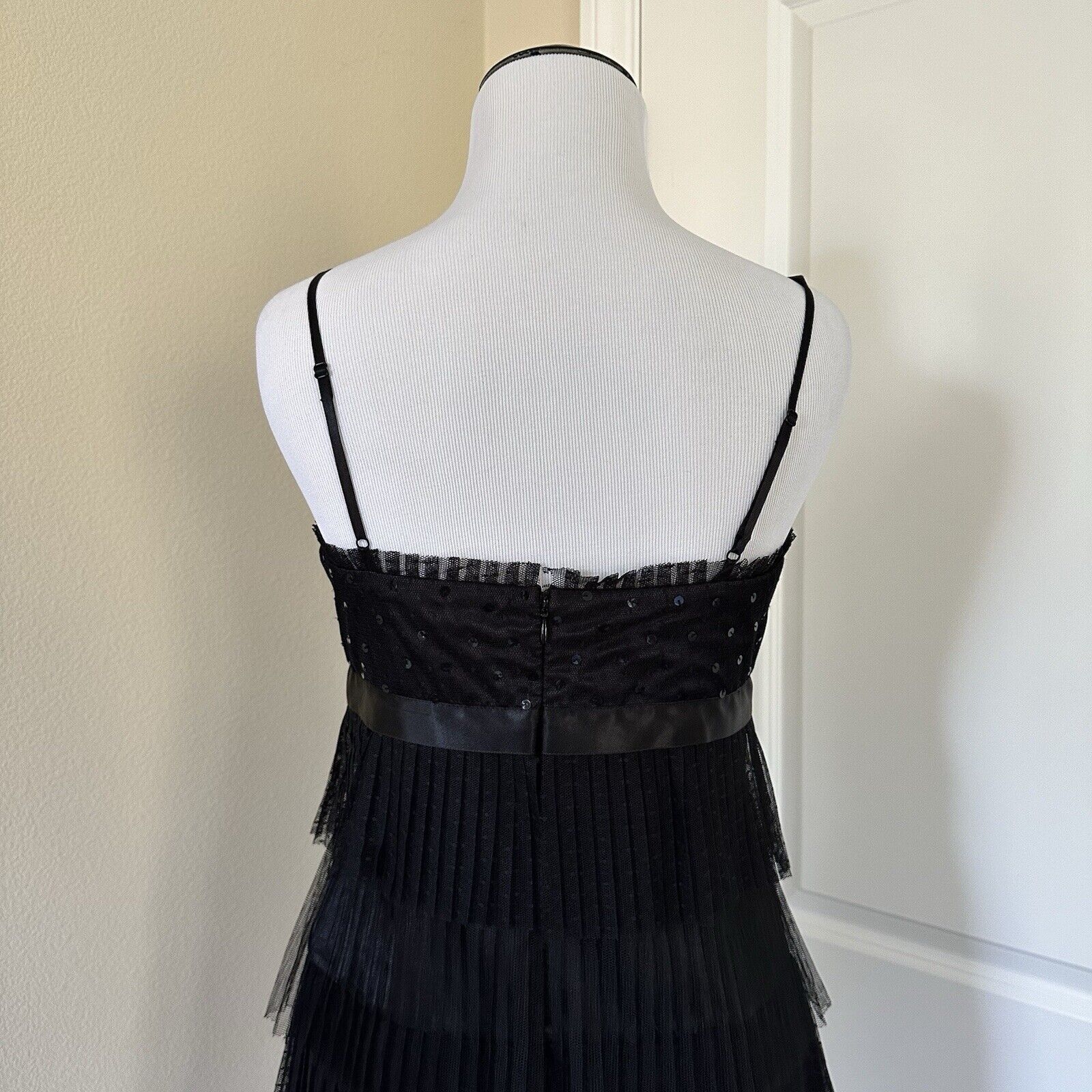 Forever 21 Forever 21 Y2K Mesh Sequin Tiered Cocktail Dress Black US S Size S / US 4 / IT 40 - 6 Thumbnail